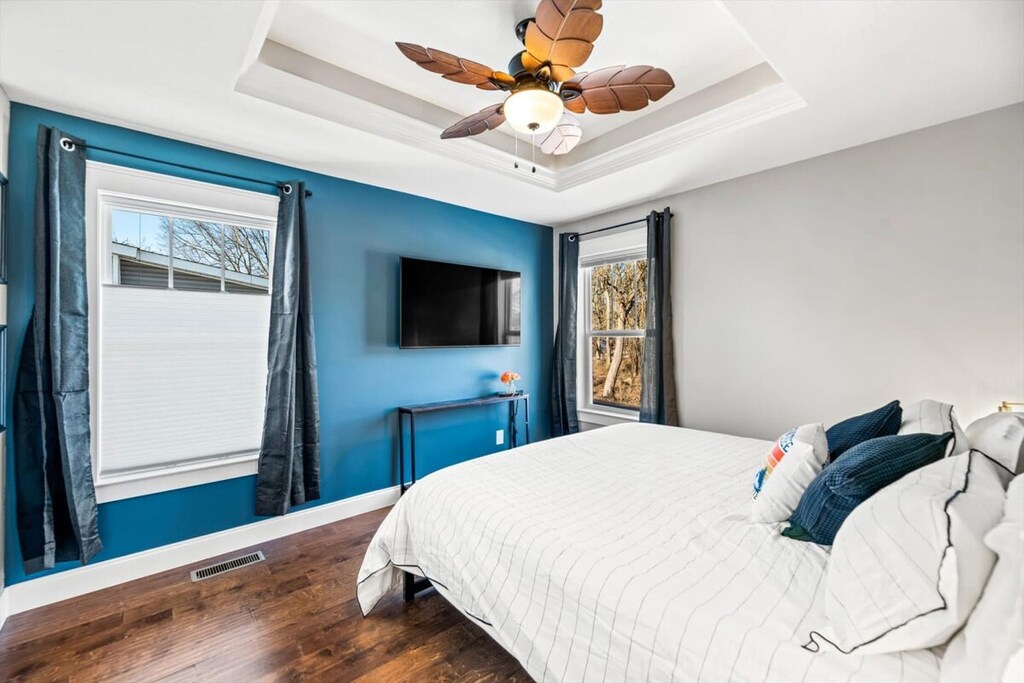 Discover where comfort meets style in this serene setting, promising sweet dreams and a restful night in a cozy, elegant atmosphere.