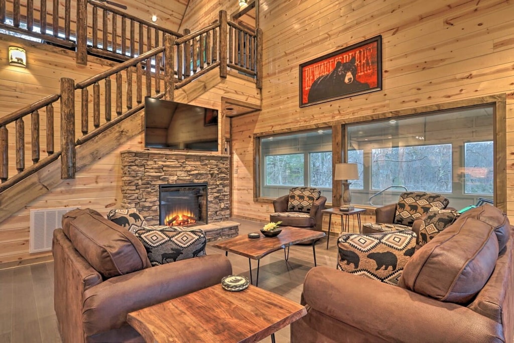 Everything you could want for the perfect cabin vacation.
