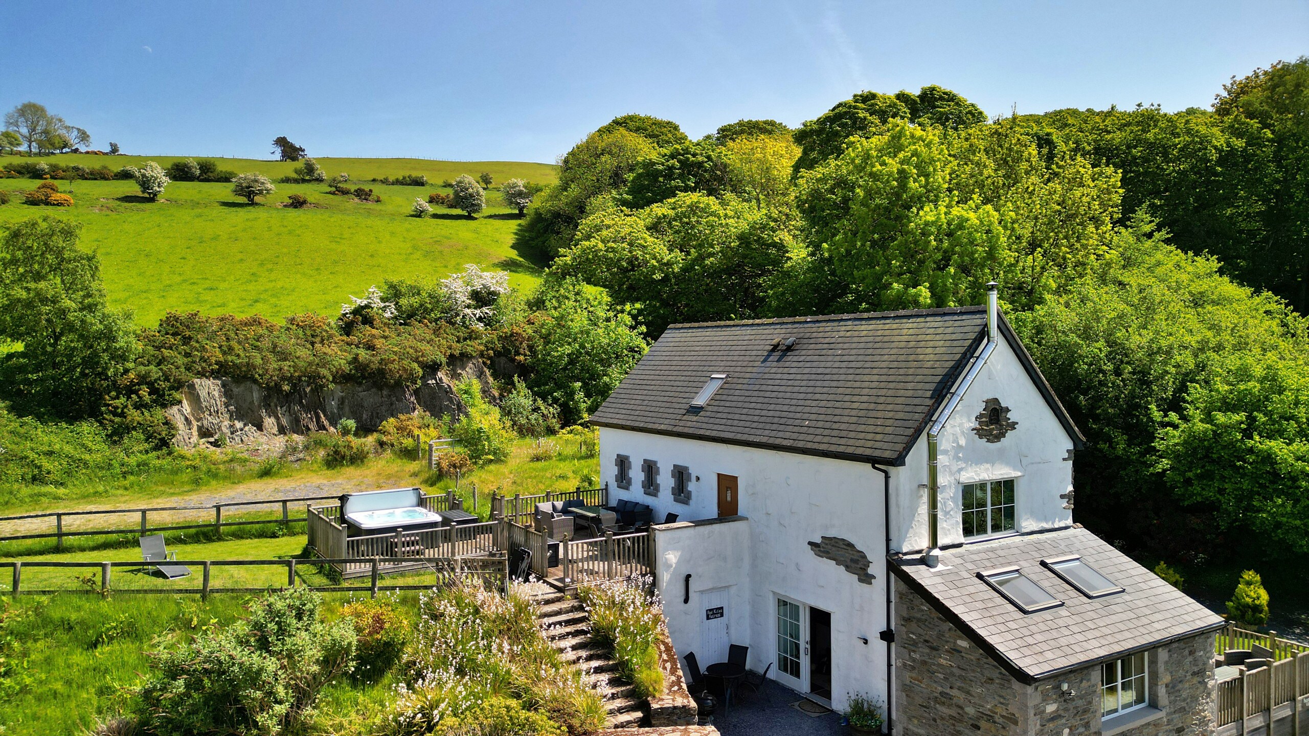 Property Image 1 - Red Kites Retreat