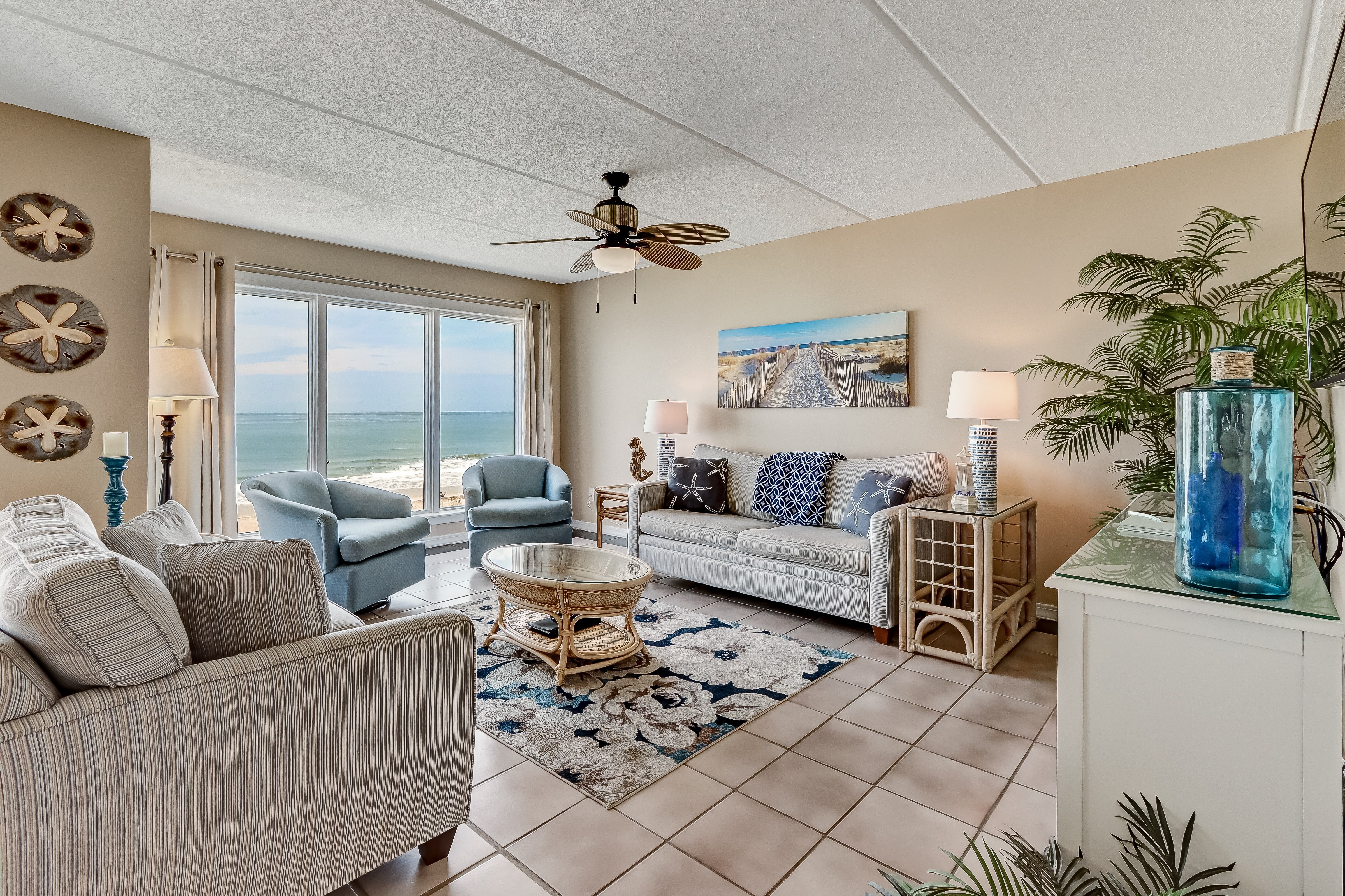 Property Image 2 - Tropical Condo with Spectacular Ocean Sunrises Views