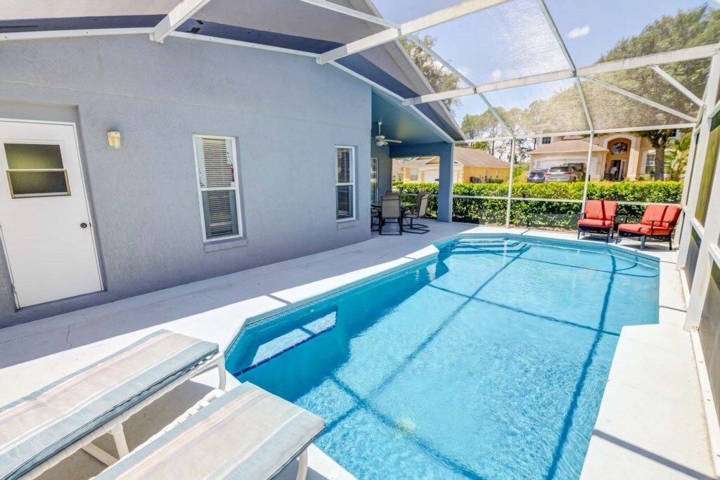 1661 Waterview-7.jpg