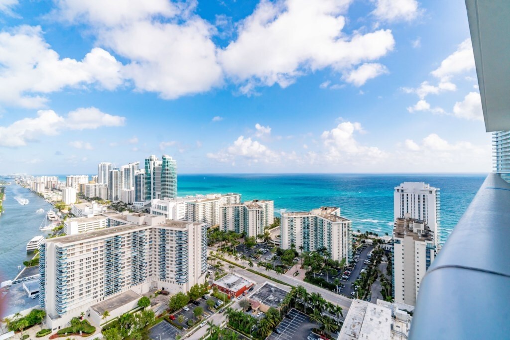 Property Image 1 - Luxury Condo Atlantic Ocean views and resort pools