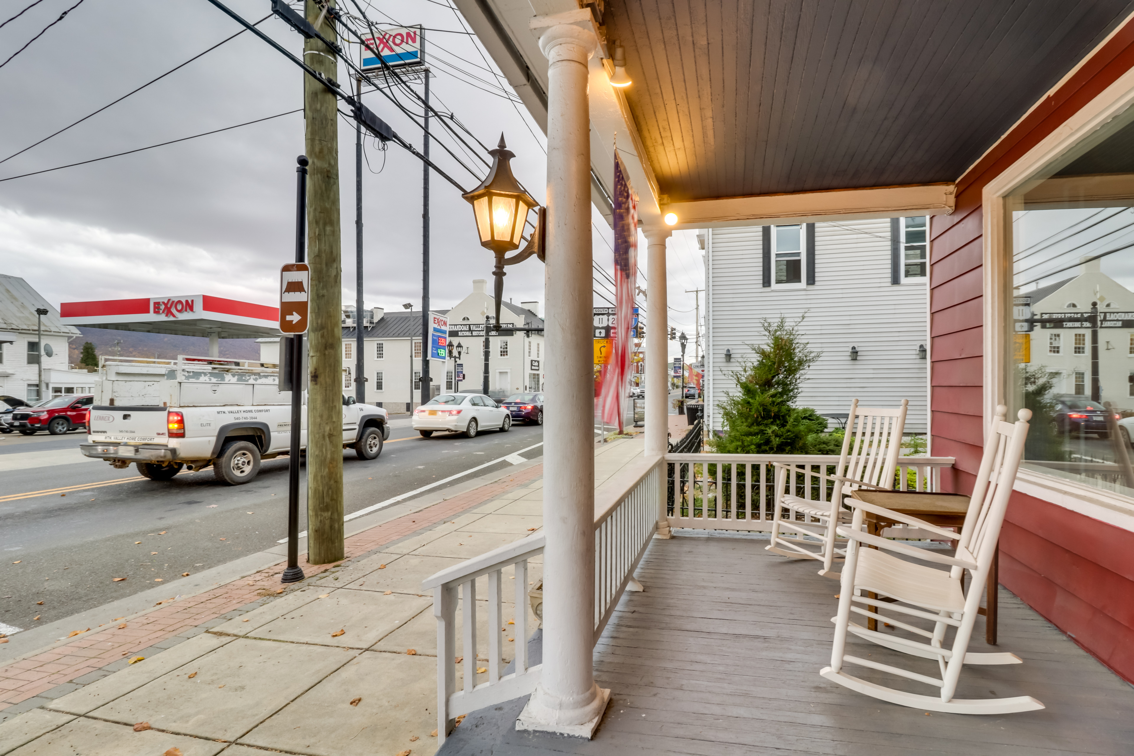 Property Image 2 - Downtown New Market Retreat w/ Washer + Dryer!