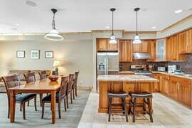 Amazing Kitchen With Bar Seating and Dining for 6 - Well Lite Stainless Steel Appliances