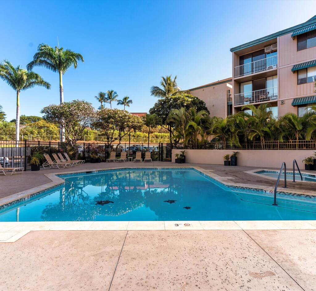 Plenty of seating by the pool