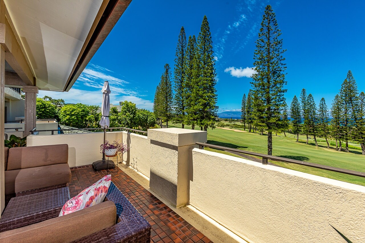 Relax on the private lanai and enjoy the view!