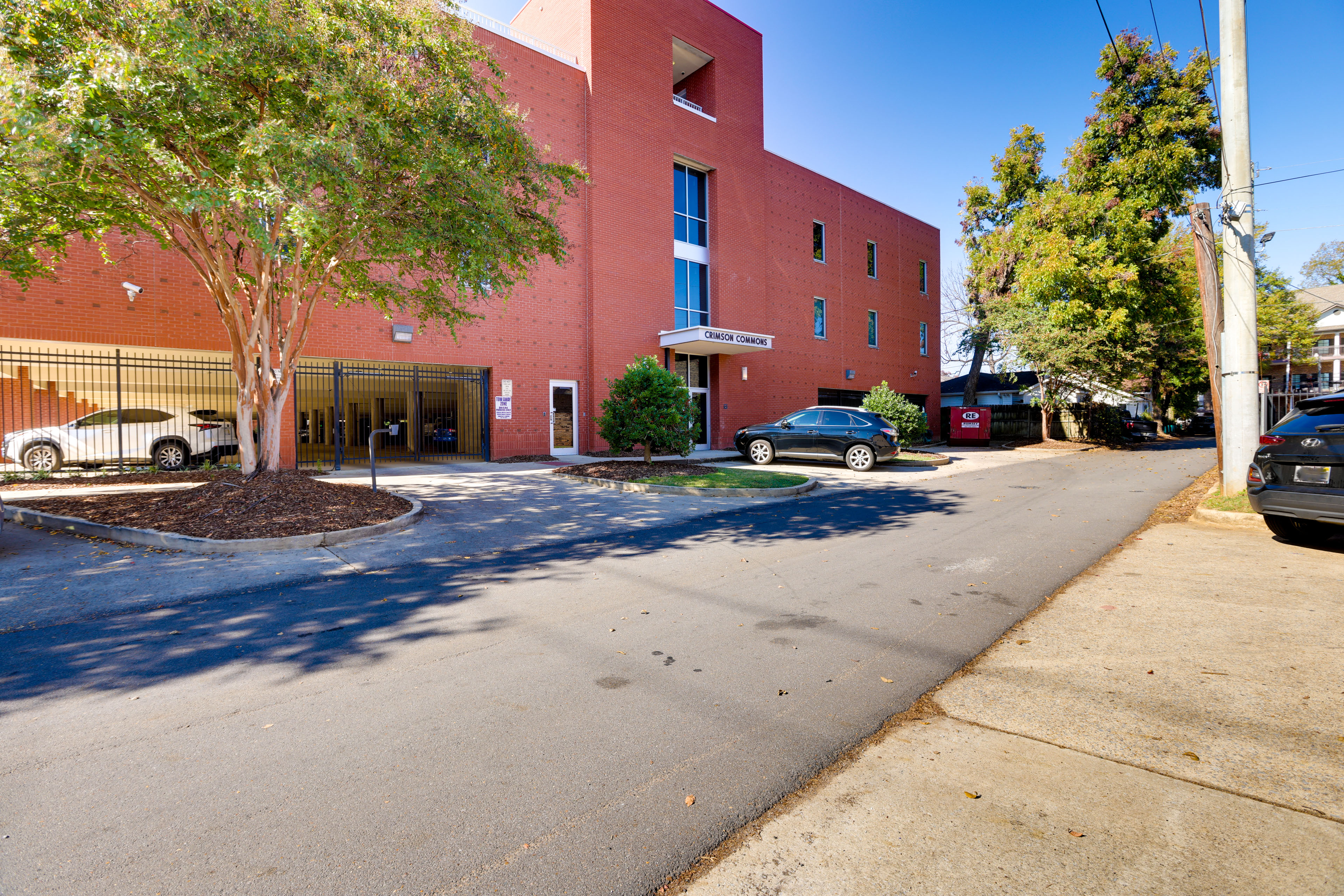 Tuscaloosa Condo: Steps to Bryant-Denny Stadium!