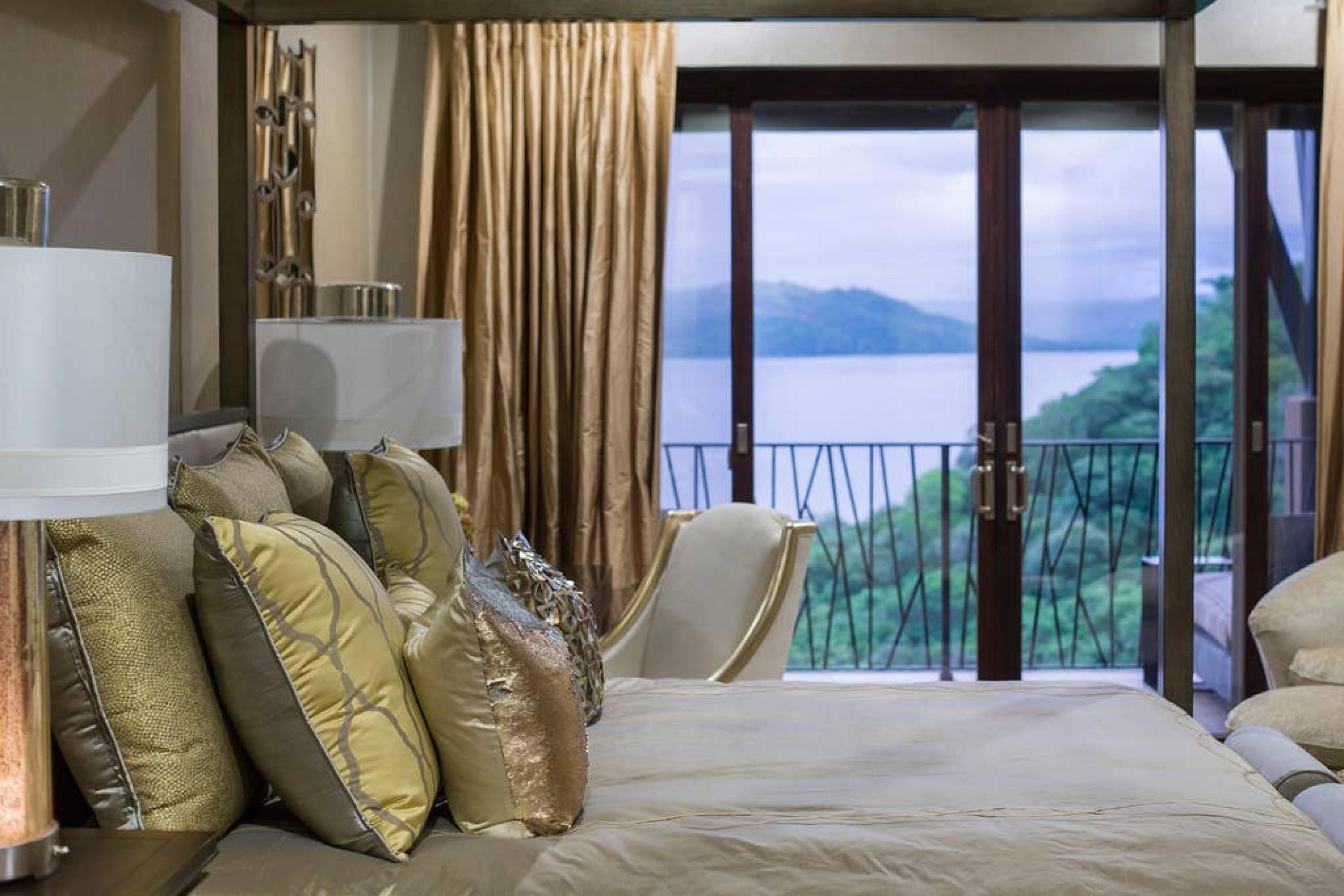 Property Image 2 - Vista de Oro  Ocean Views  Glamorous home