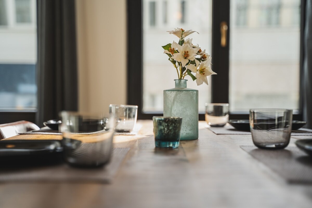 Cozy 1-BR Antwerp Gem + Free parking Cozy 1-BR Antwerp Gem + Free parking