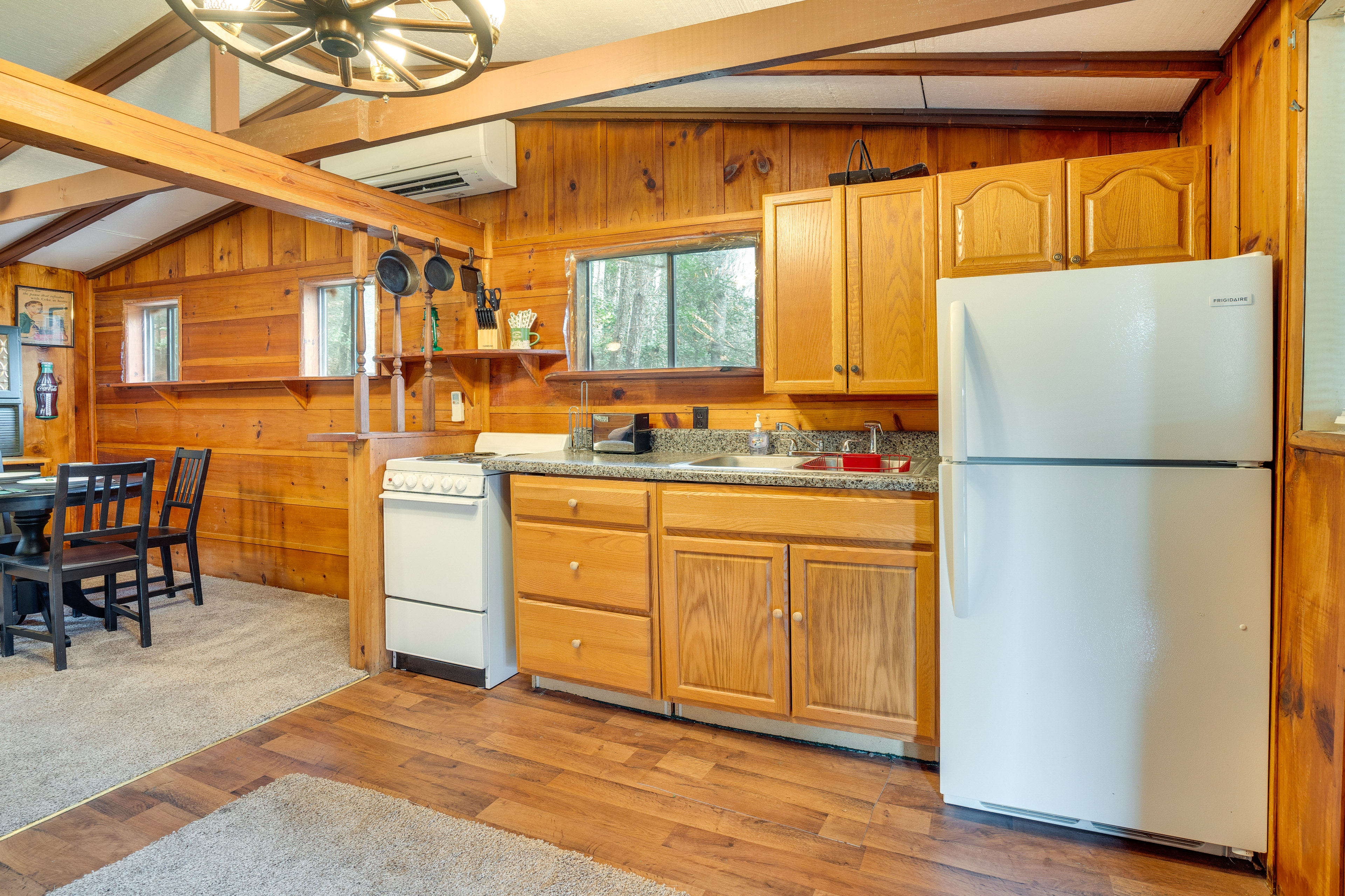 Property Image 2 - Peaceful Warne Cabin: Fenced Yard & Screened Porch