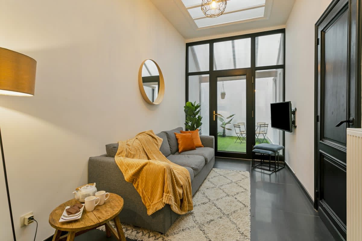 Property Image 1 - 2-Bed Haven with Patio in Antwerp