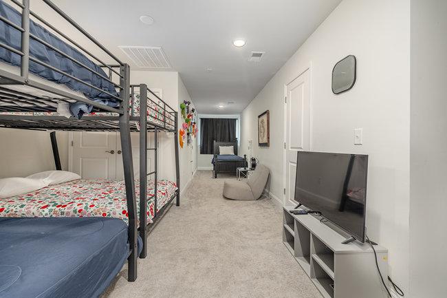 3rd Floor Bedroom 4 with 2 Bunk Beds 3rd Floor Bedroom 4 with 2 Bunk Beds