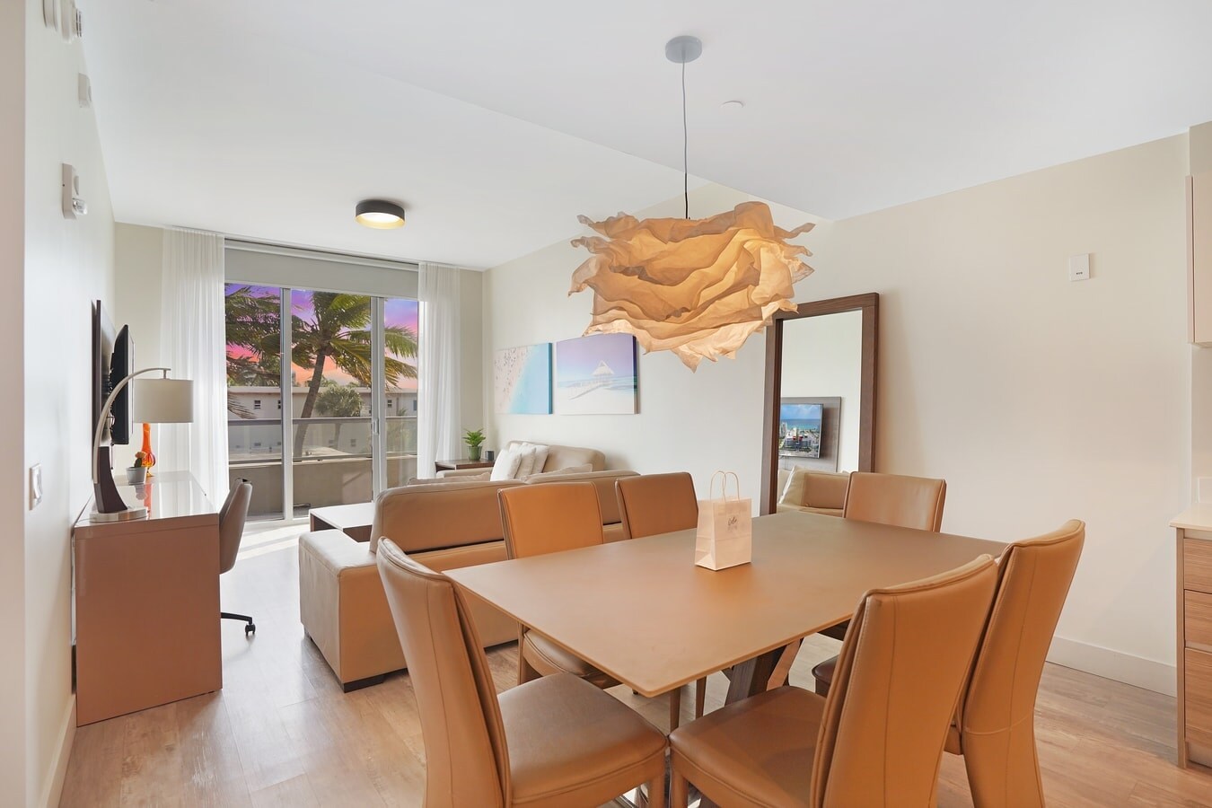 Property Image 2 - CH Luxury Two Bedrooms & Partial Ocean View-CS2
