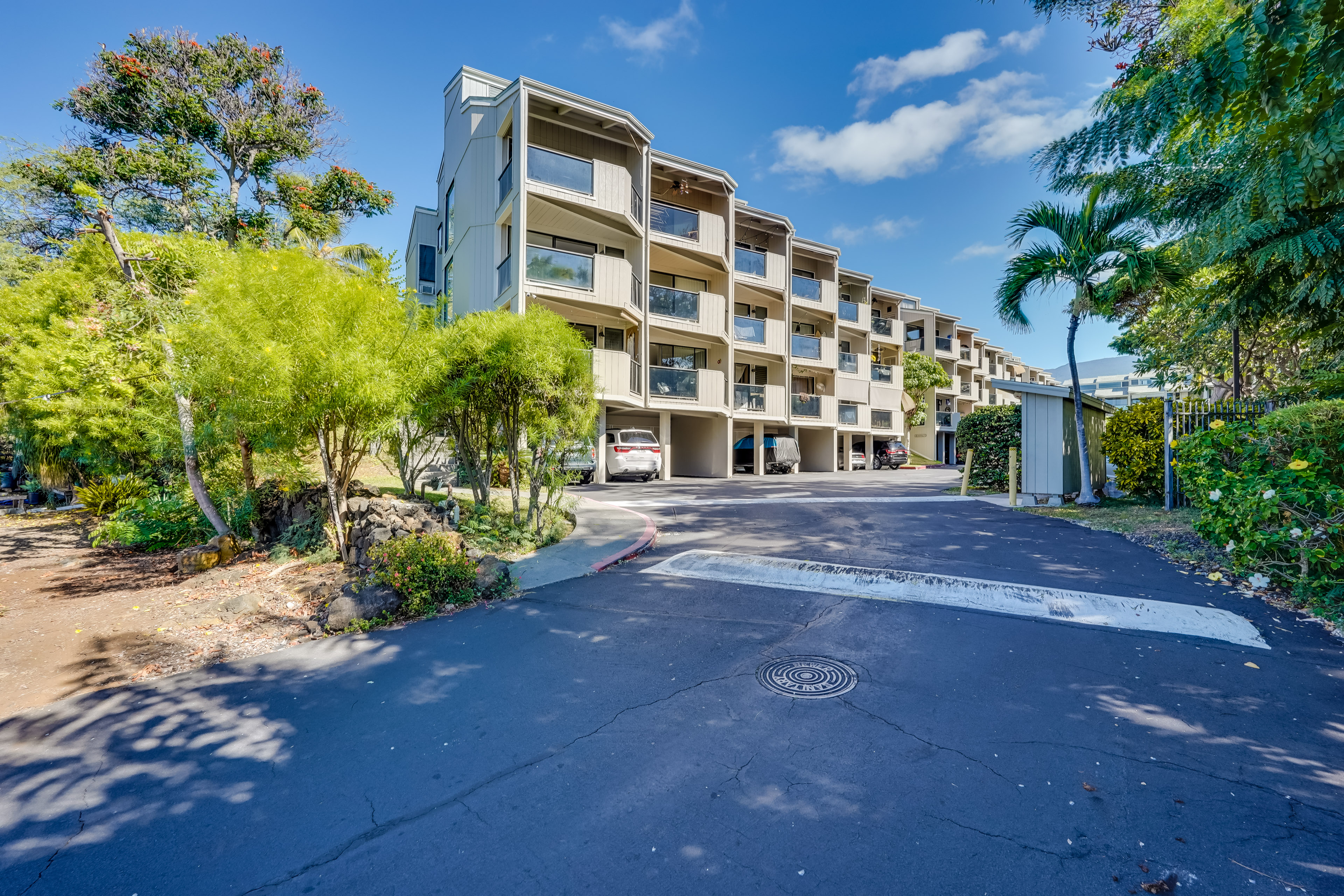 Property Image 1 - Top-Floor Kailua Bay Resort Condo w/ Ocean Views!