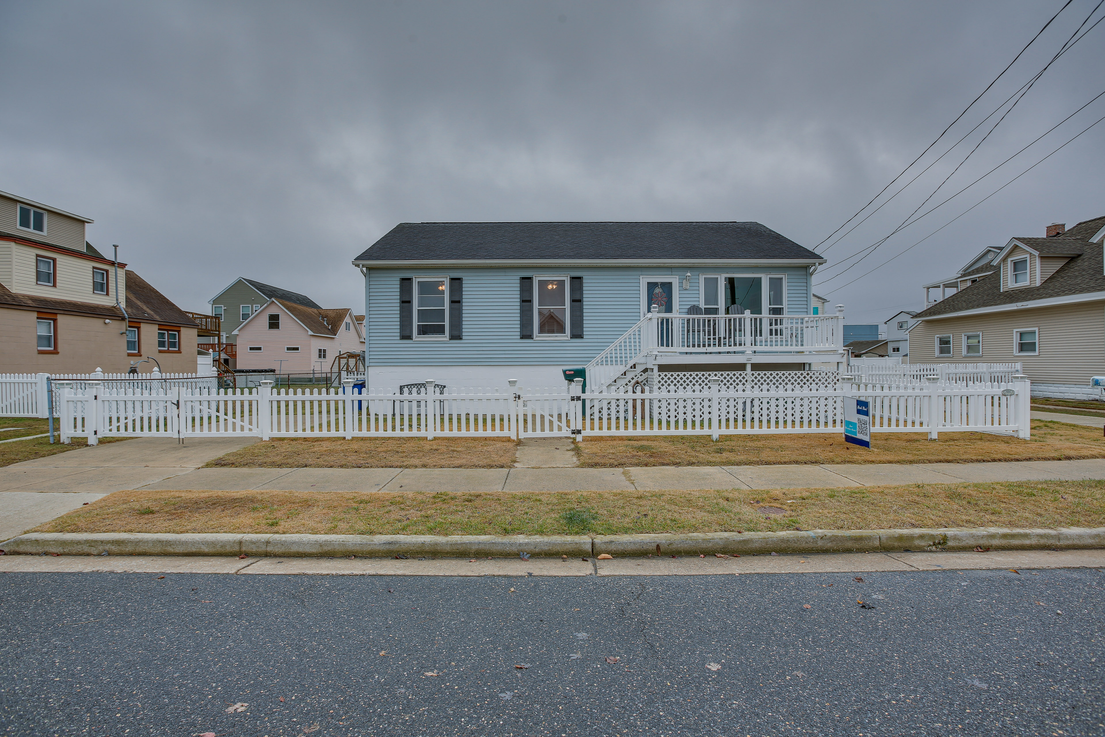 Beach House w/ Private Pool in North Wildwood