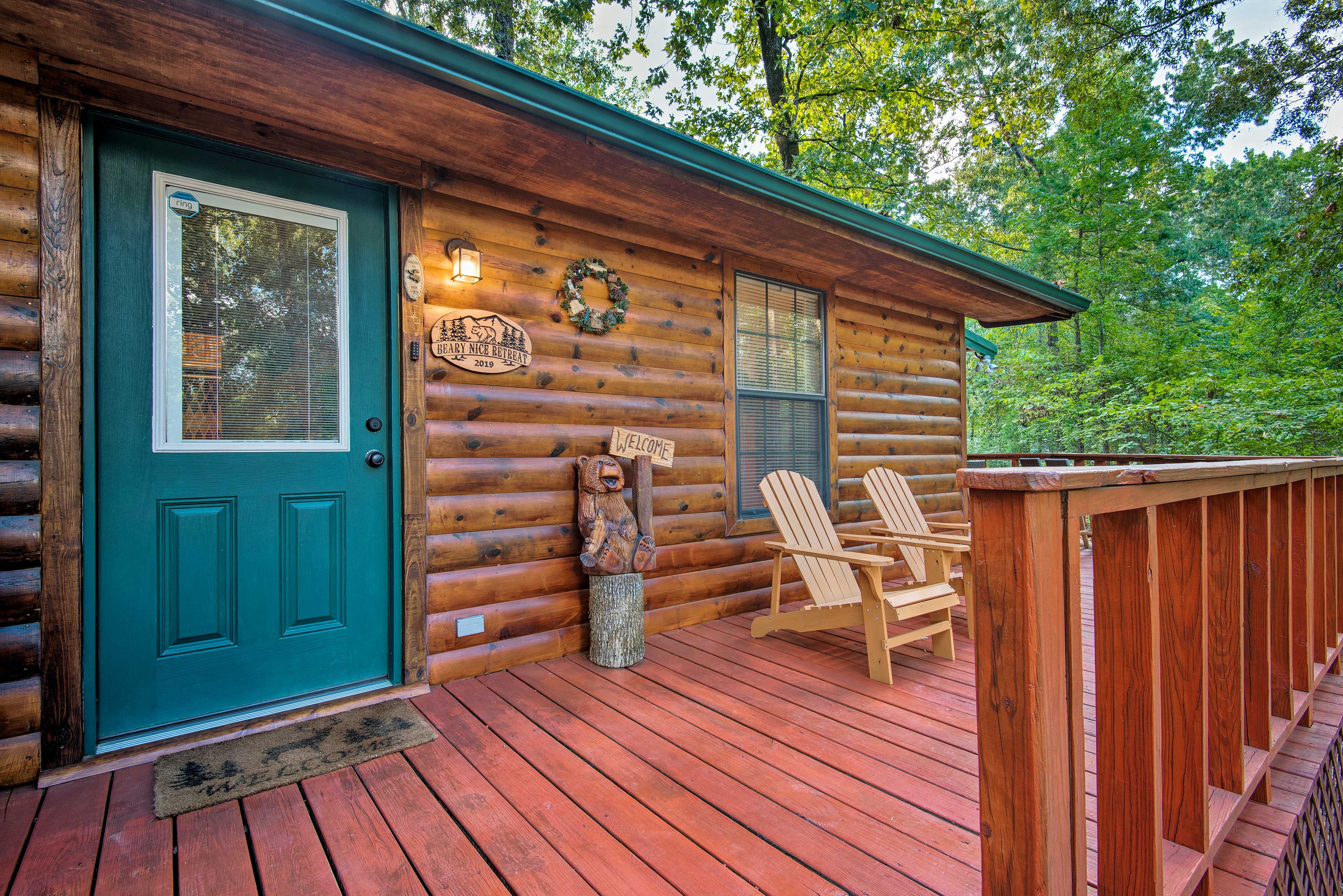 Property Image 1 - Broken Bow Cabin w/ Hot Tub, Near Hiking + Fishing