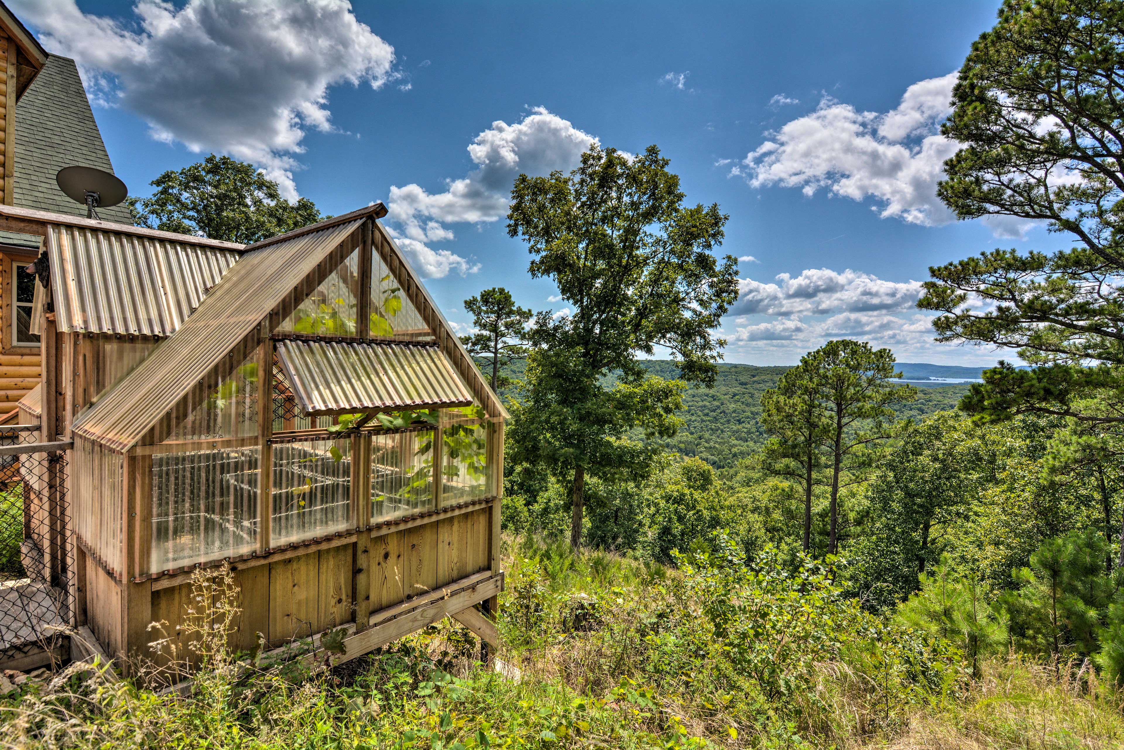 Property Image 1 - Spacious Log Cabin w/ Fire Pit & Game Room!