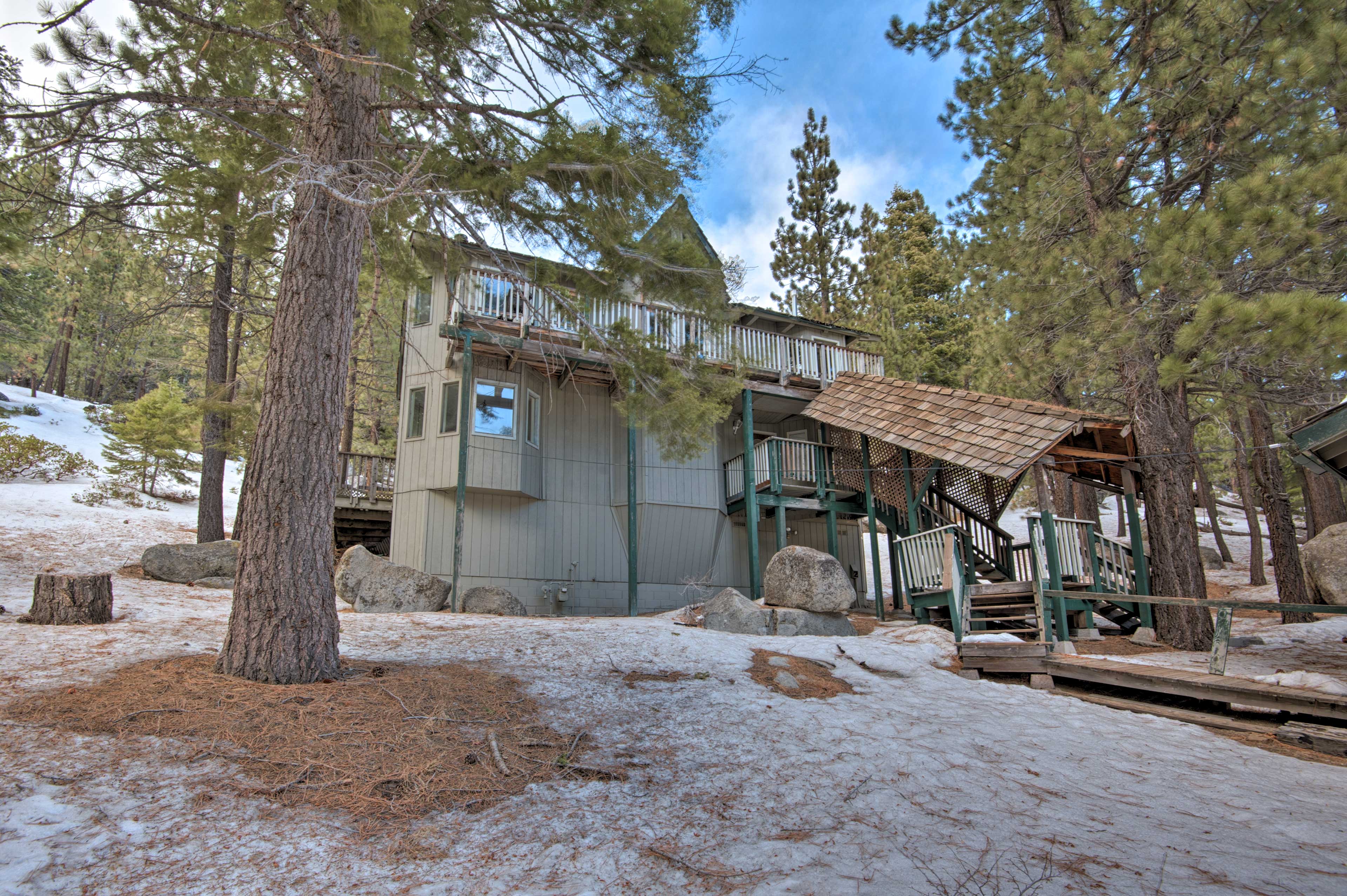 Stateline Home on 1 Acre w/ Deck & Views Home Rental in Kingsbury