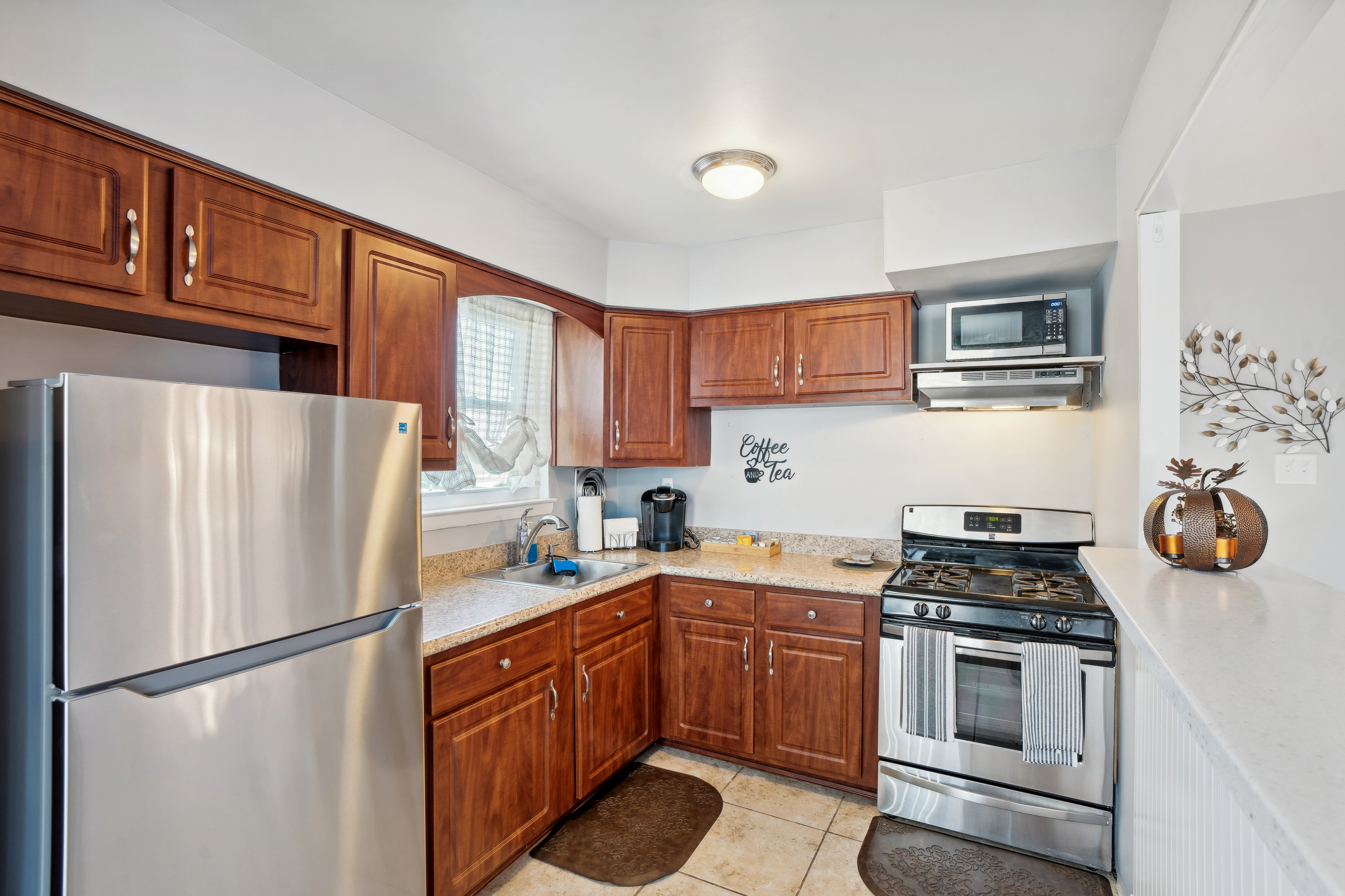 Property Image 2 - Philadelphia Vacation Rental Near Public Transit!