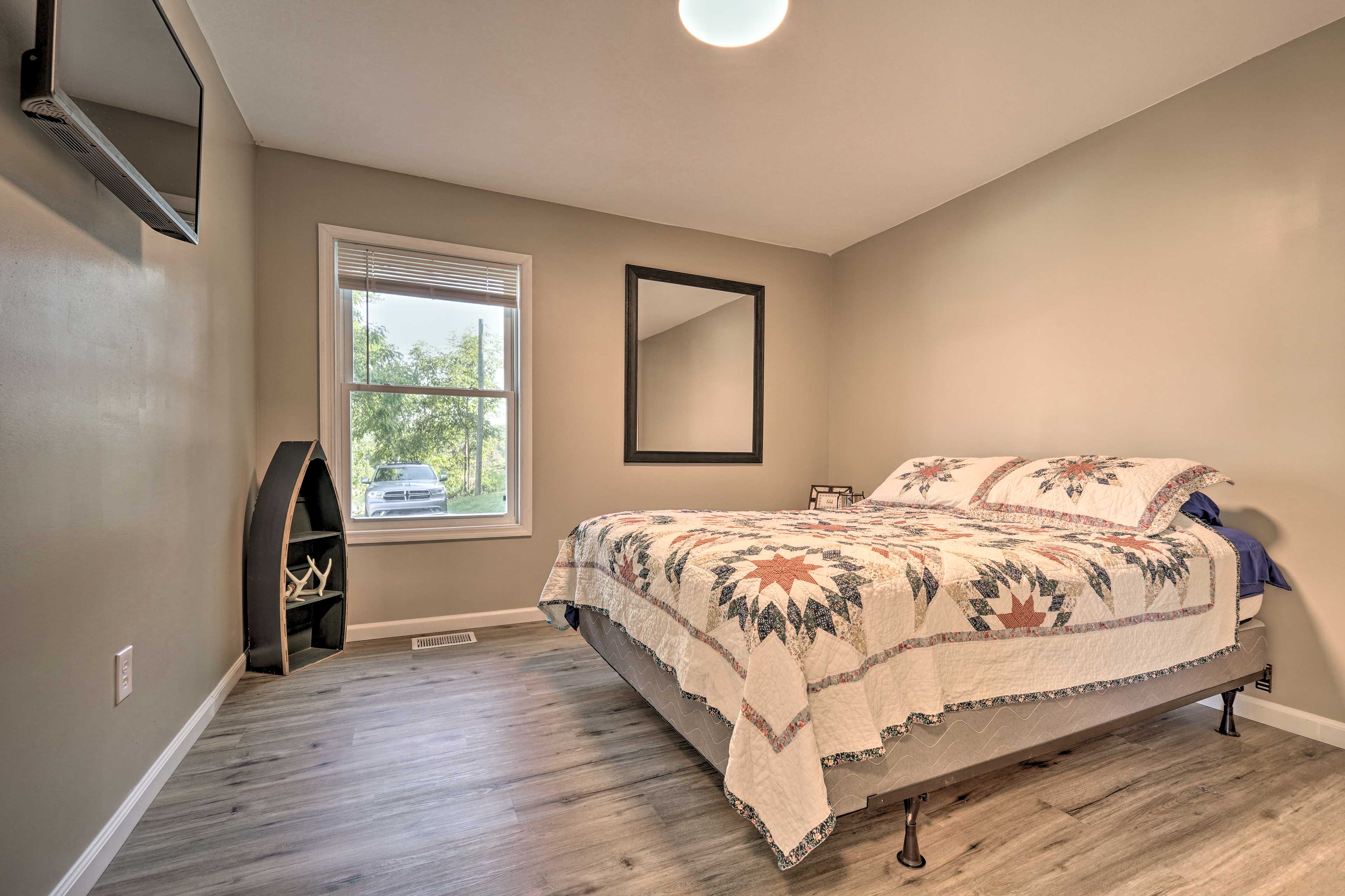 Bean Station Cottage: Unobstructed Lake Views