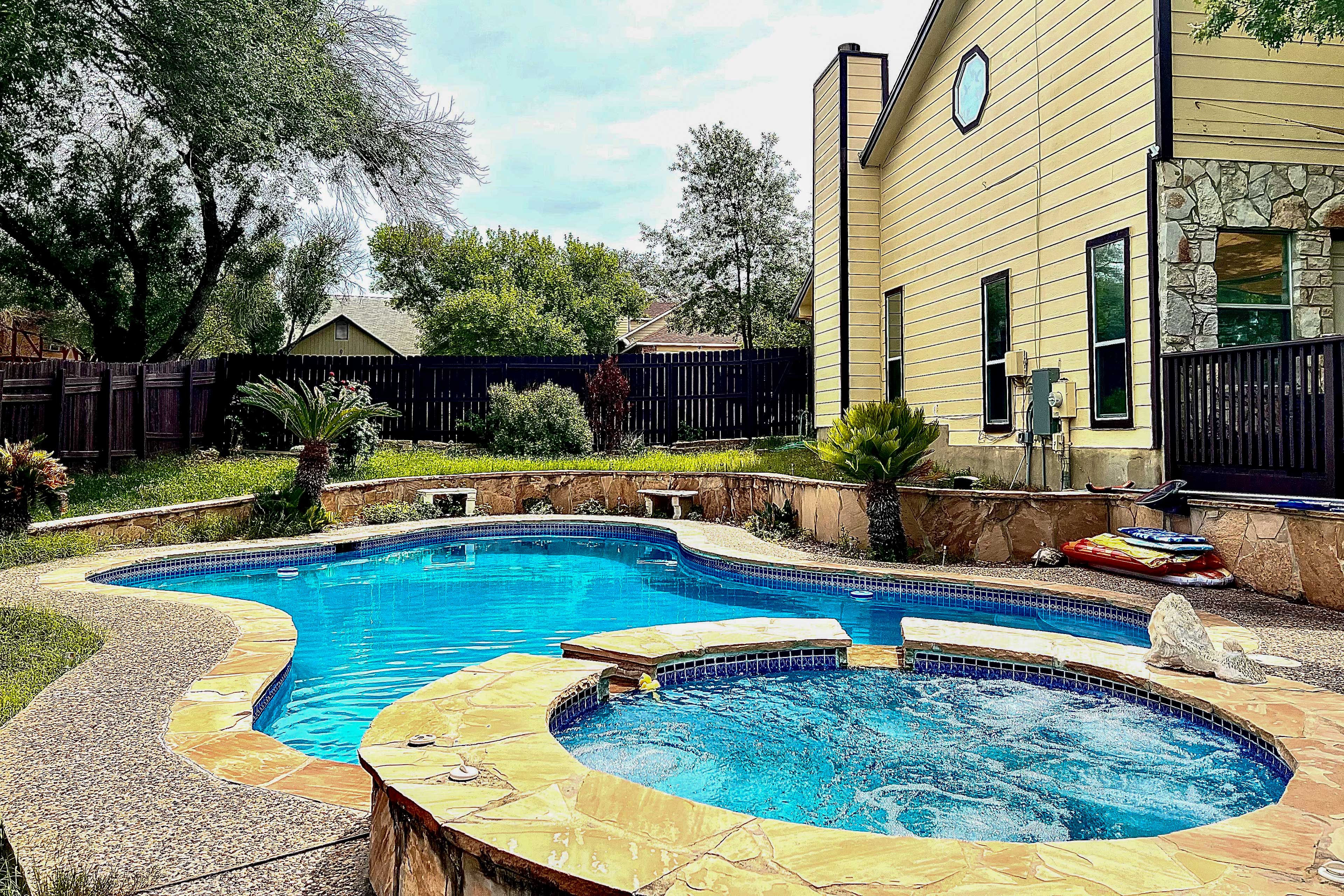 Property Image 1 - Home w/ Heated Pool & Hot Tub Near SeaWorld!