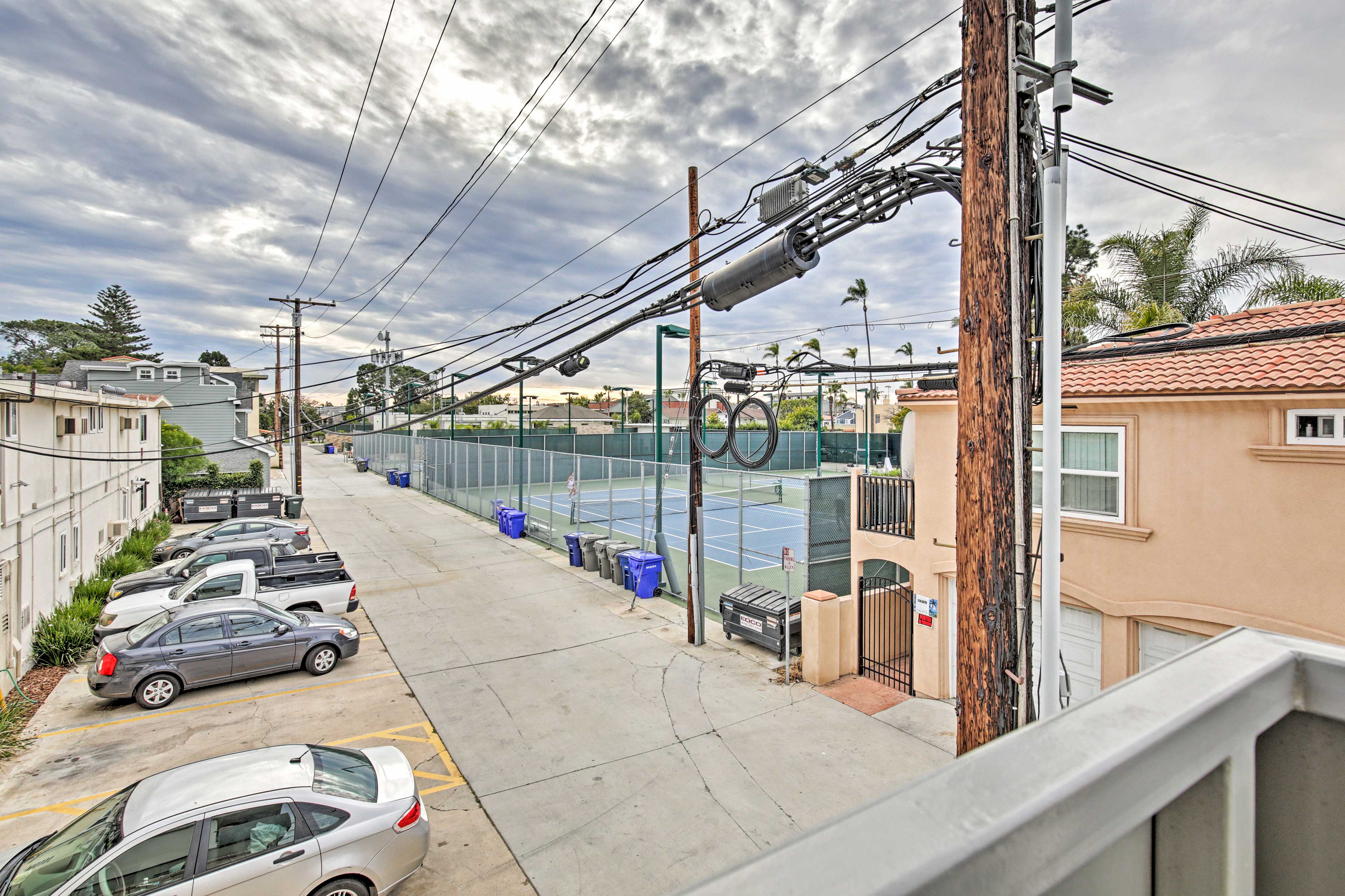 Property Image 1 - Chic Coronado Retreat w/ Patio & 4 Cruiser Bikes!