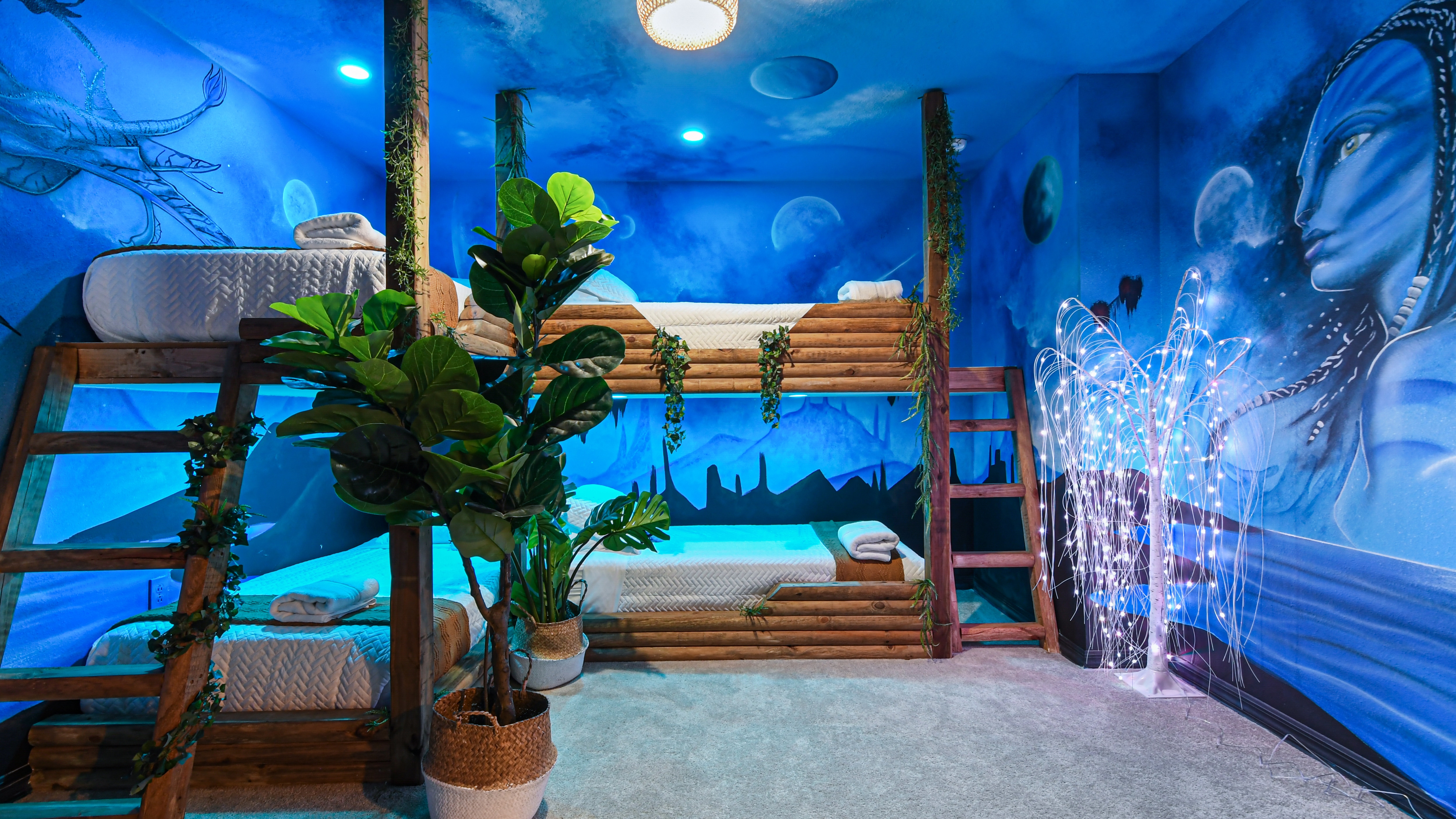 Fantasy Awaits: 7BR Home with Themed Rooms/Pool - Home Rental in Four ...