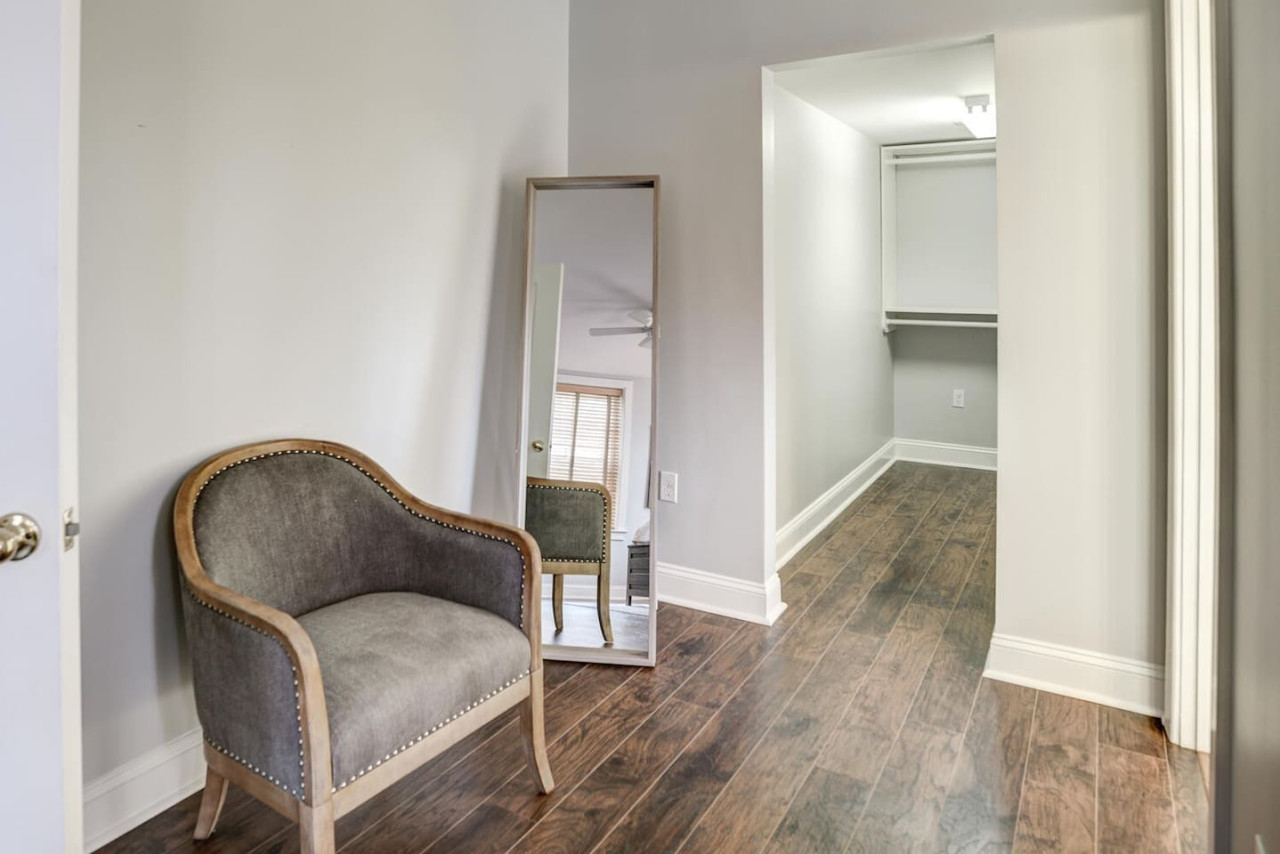 Historic Biltmore Area Renovated Condo