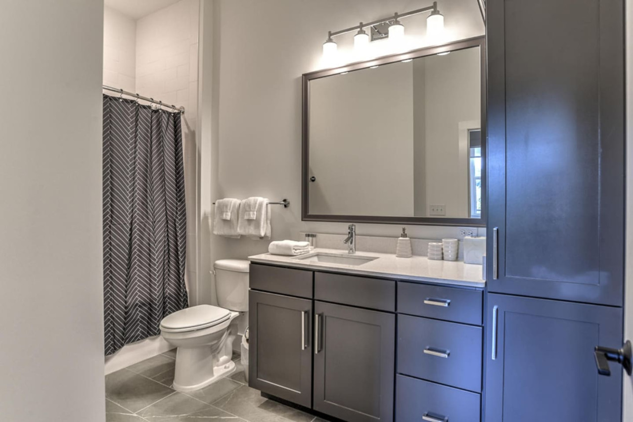 Luxury condo Unit #201