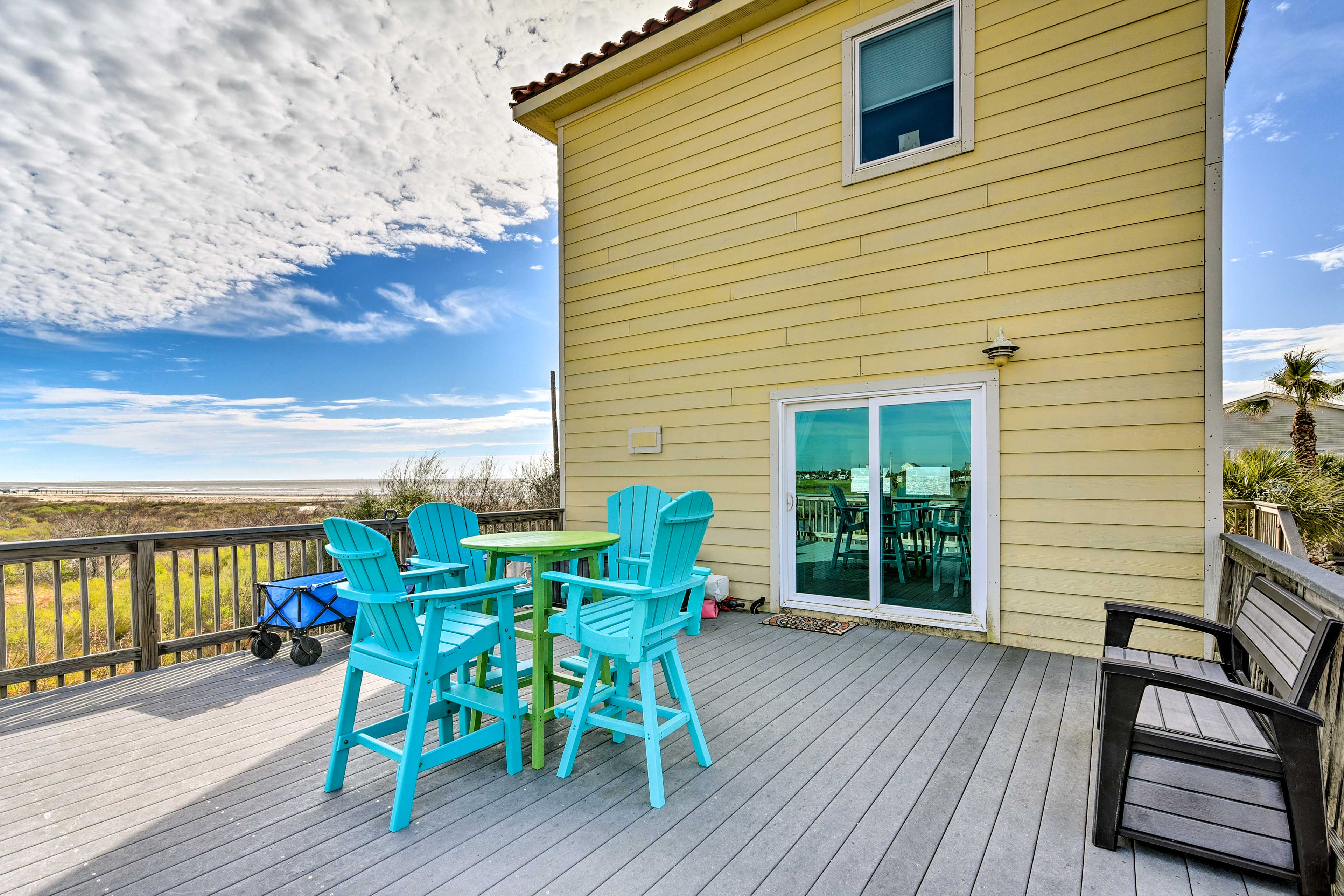 Property Image 1 - Walk to Beach: Ocean-View Home in Galveston!