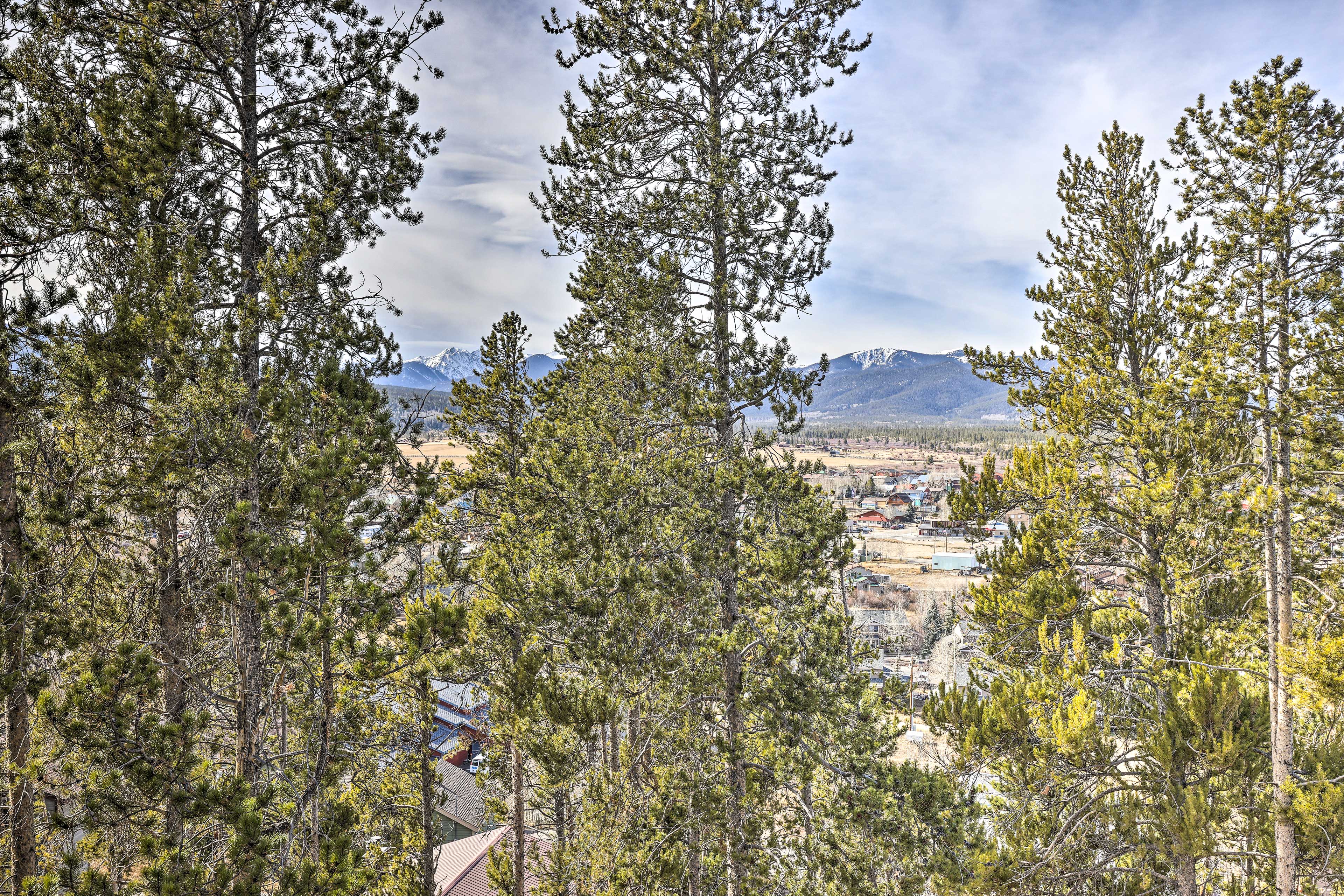 Property Image 2 - Sunny Alpine Escape w/ Hot Tub + Mountain Vistas!