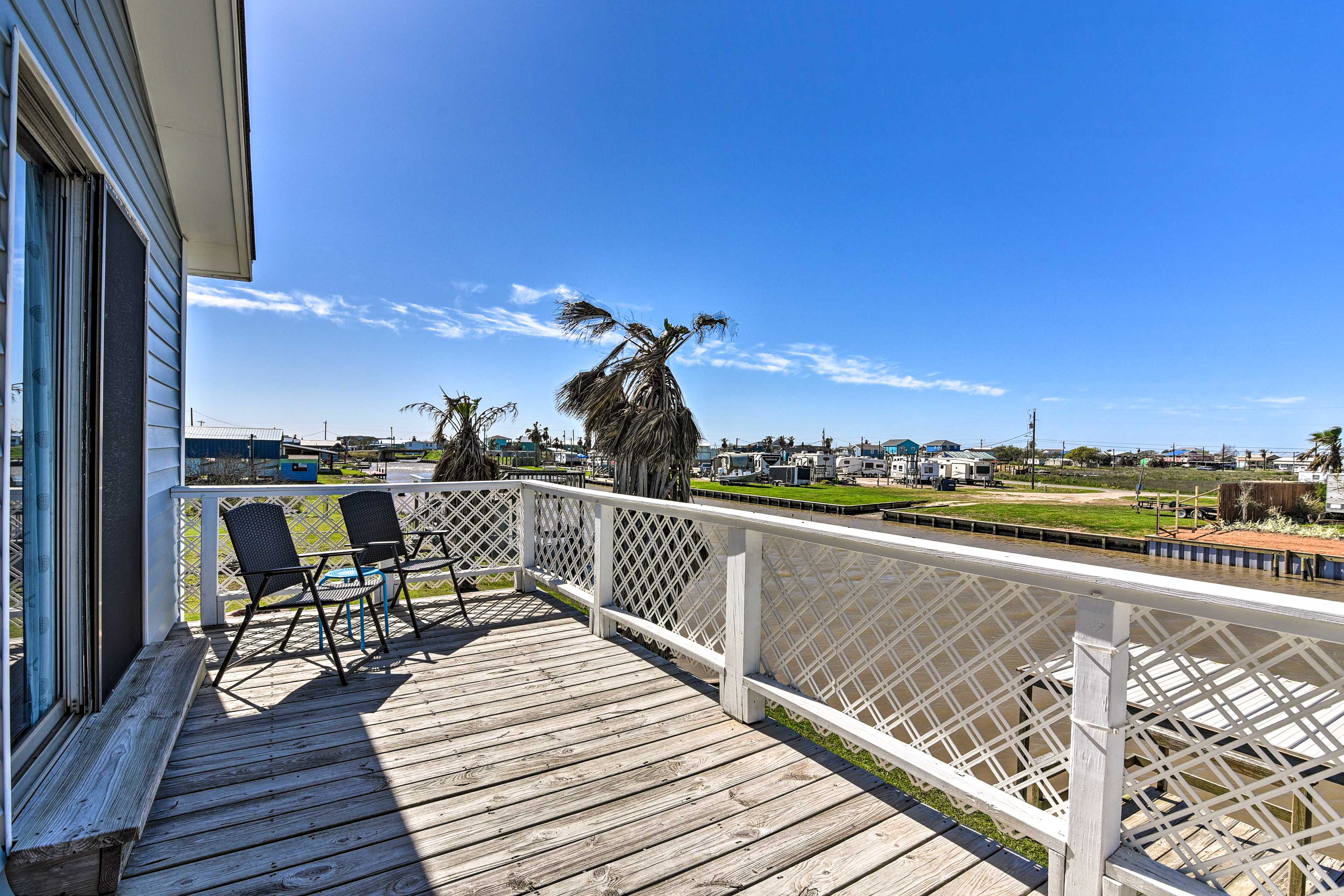 Waterfront Texas Abode w/ Boat Ramp, Pets Welcome