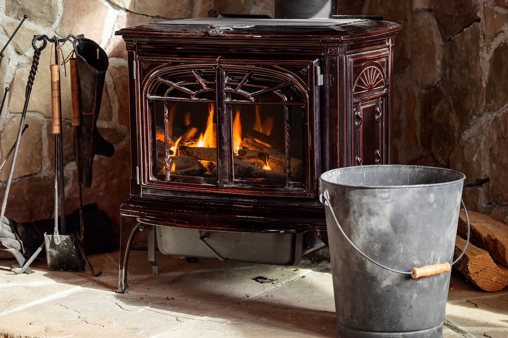 SWP 273 Fallen Rock fireplace