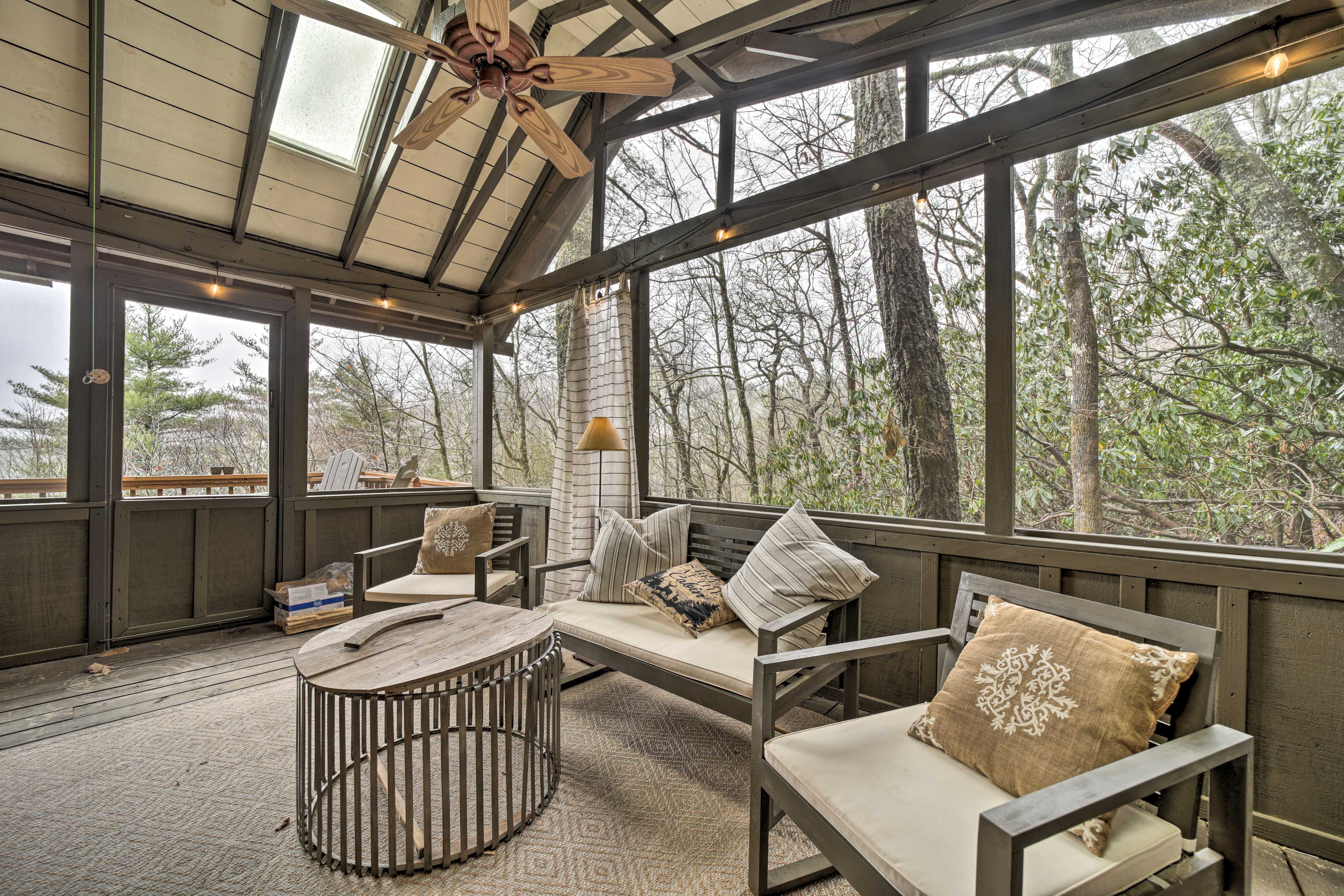 Property Image 1 - Chic Cashiers Cabin: Mountain View, Screened Porch