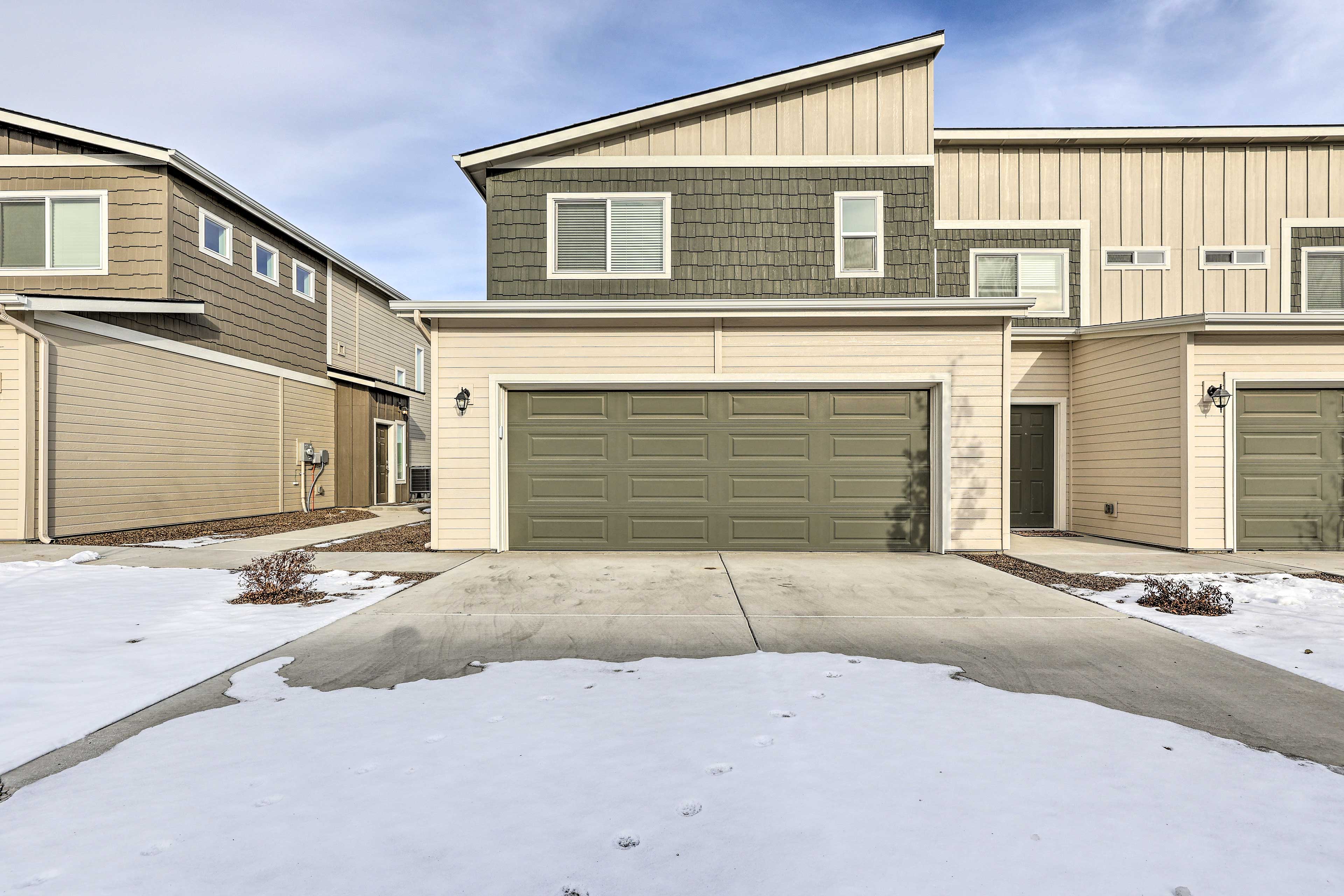 Property Image 2 - Nampa Townhome ~ 18 Mi to Downtown Boise!