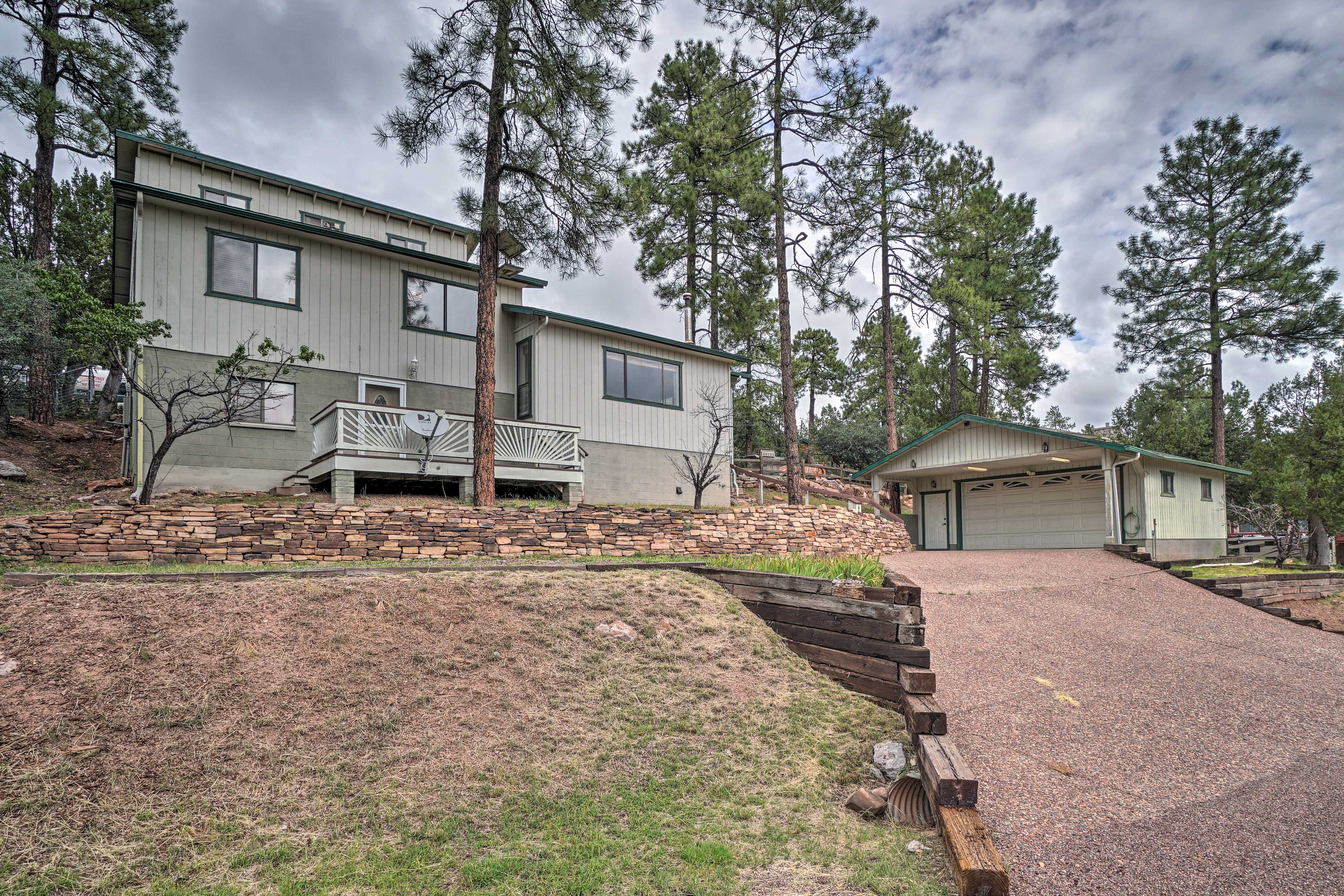 Property Image 1 - Cozy Pine Retreat w/ Private Hot Tub & Views