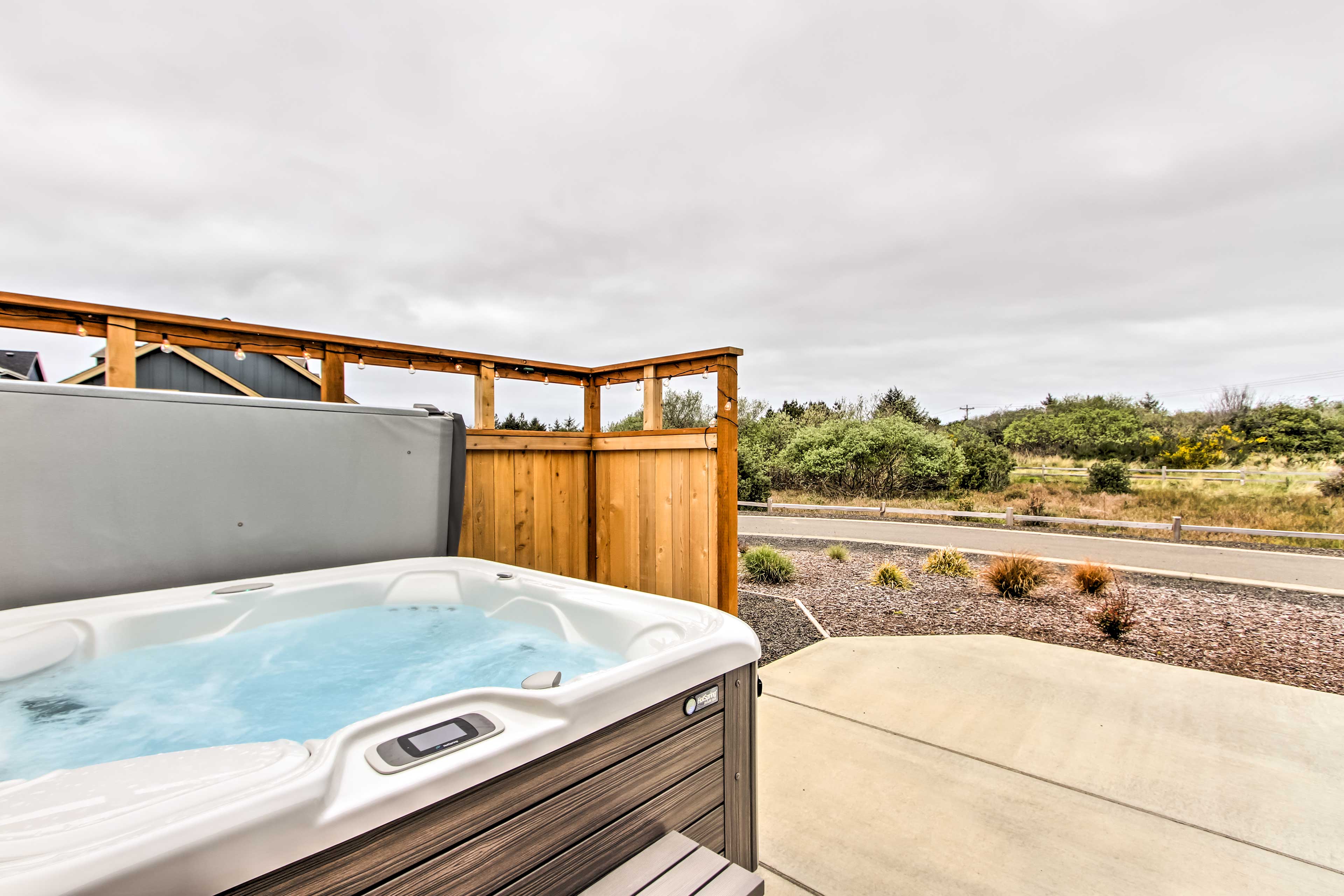 Property Image 2 - Ocean Shores House w/ Hot Tub - Walk to Beach