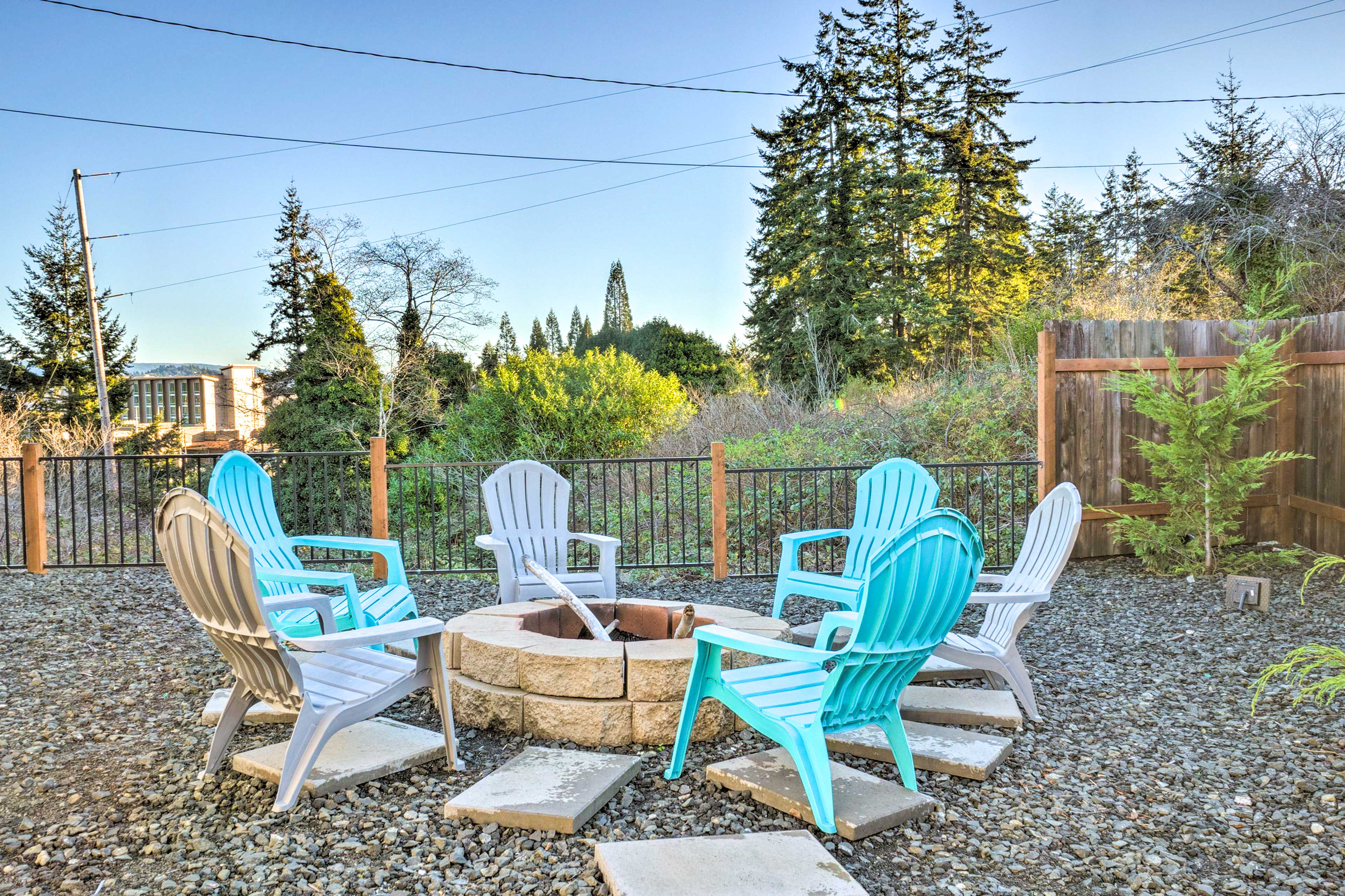 Property Image 2 - Pet-Friendly North Bend Home w/ Bay Views!