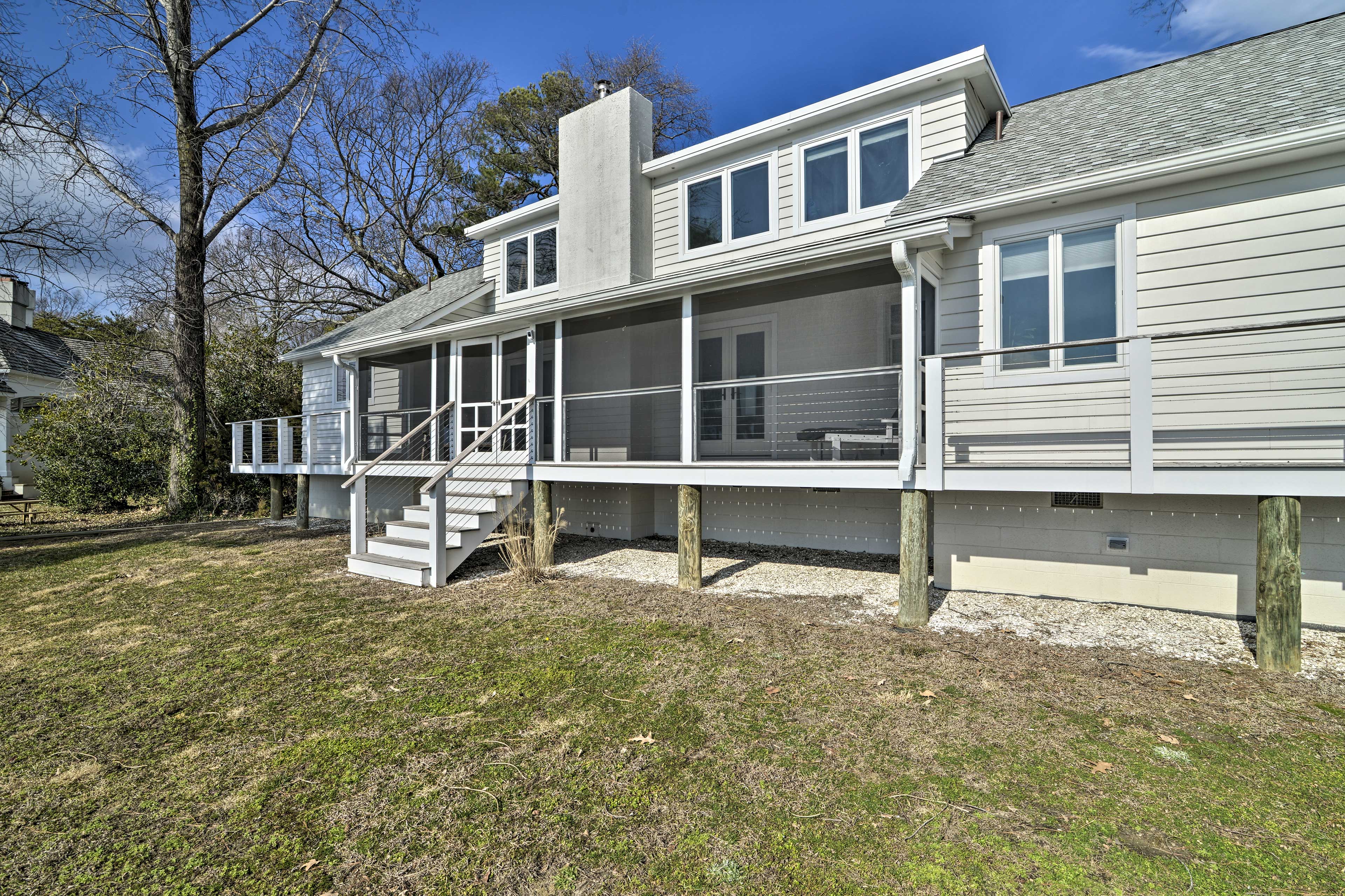 Property Image 1 - Bayside Deltaville Retreat w/ Beach & Bay Views!