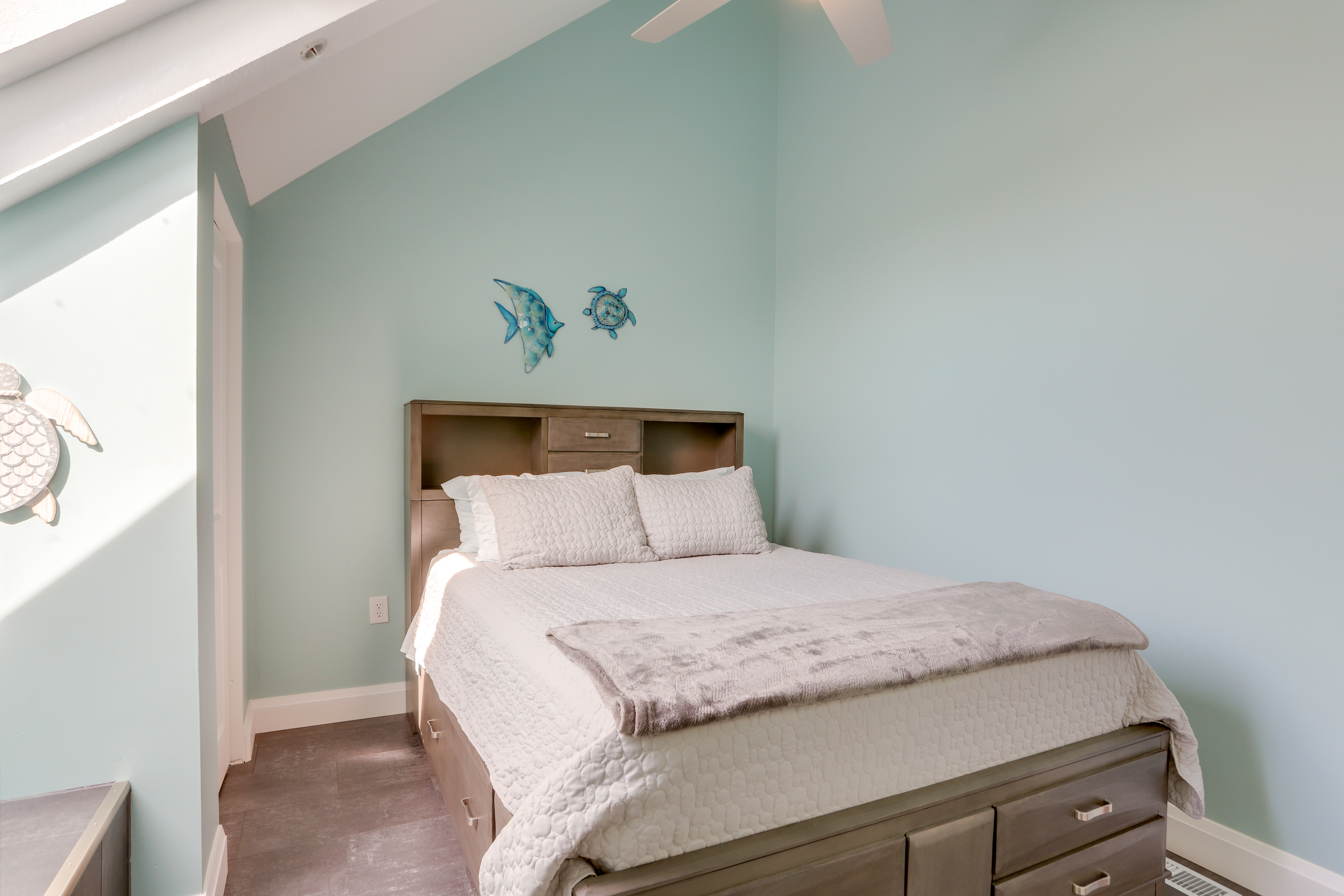 Waterfront Middle Bass Condo w/ Lake Erie Views!