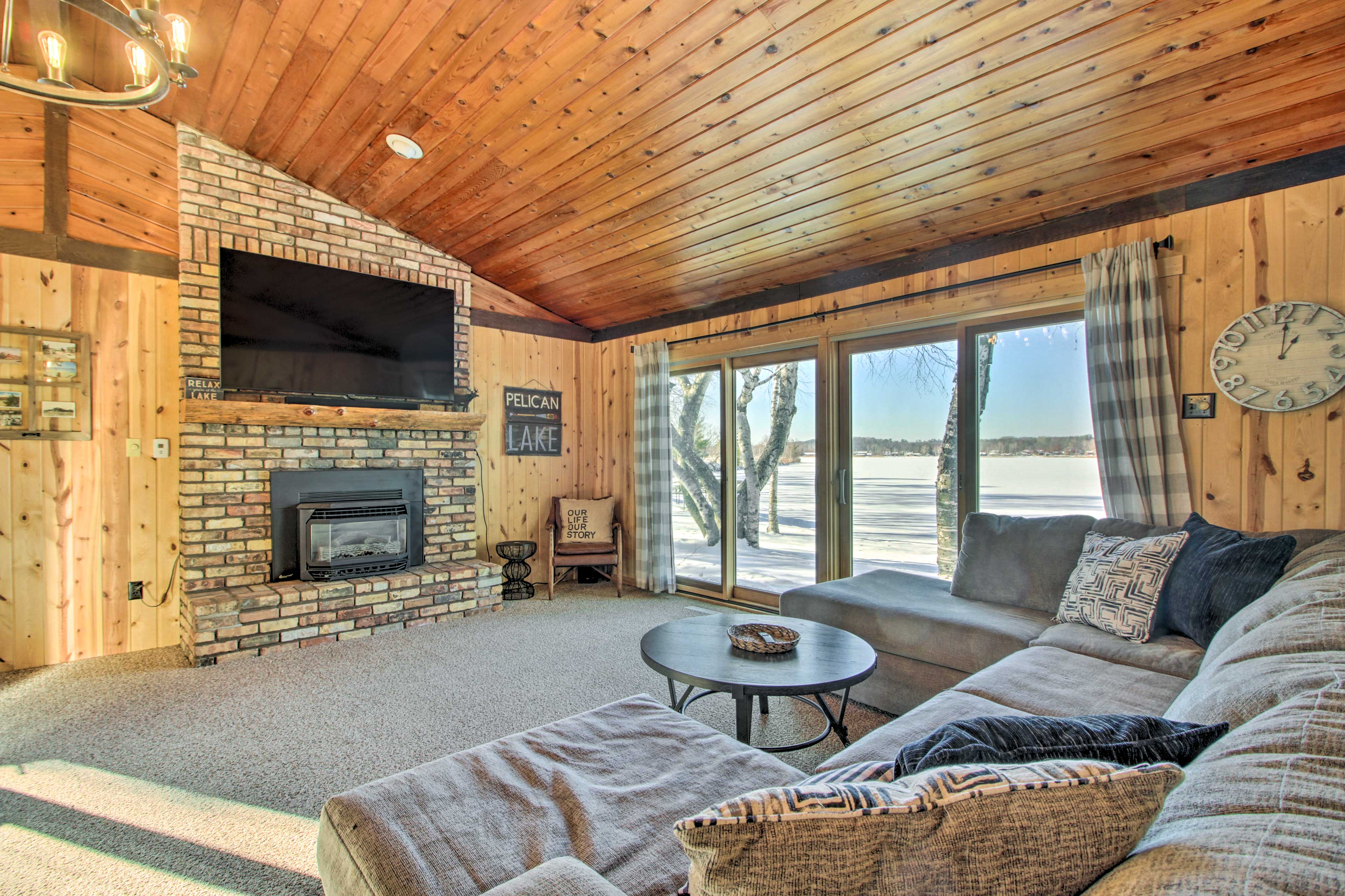 Property Image 2 - Pelican Lake Getaway on Stunning Peninsula!