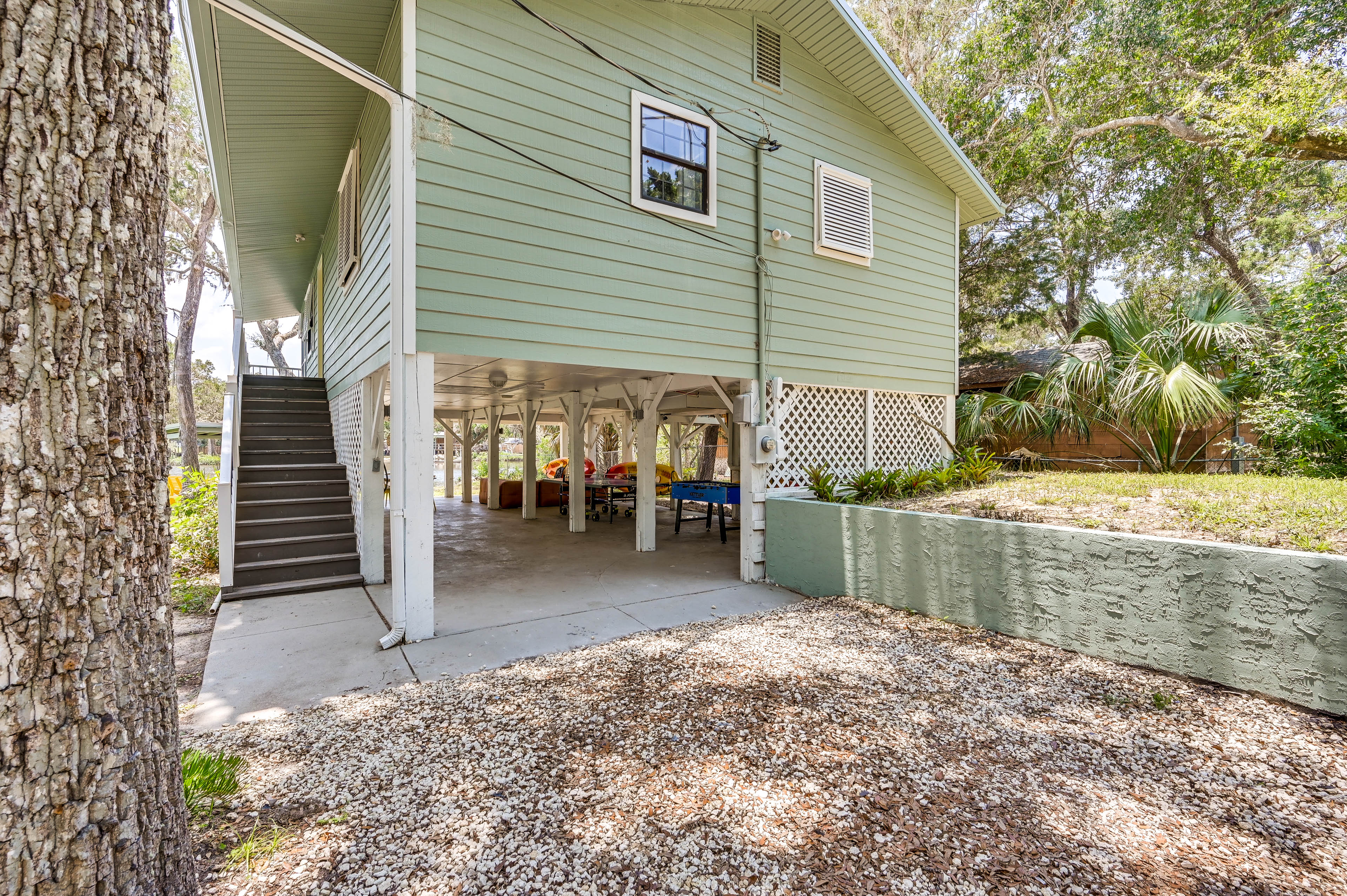 Property Image 2 - Crystal River Retreat w/ Private Dock & Kayaks!