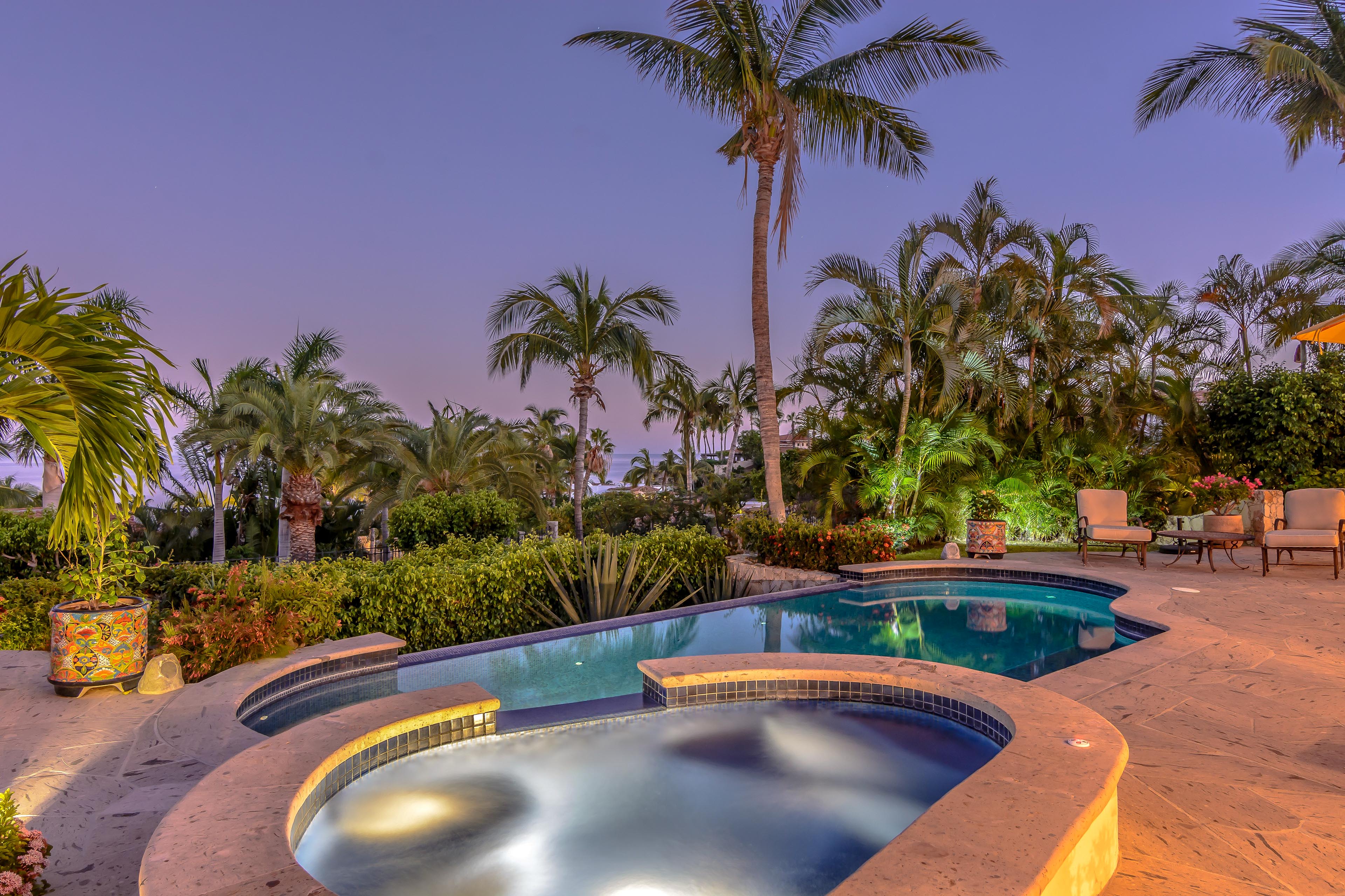 Pool and Jacuzzi