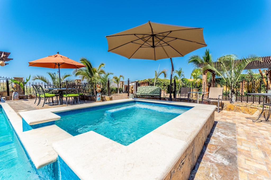 Pool and Jacuzzi patio with shade