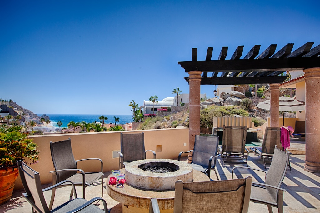 Spacious outdoor pool terrace with jacuzzi