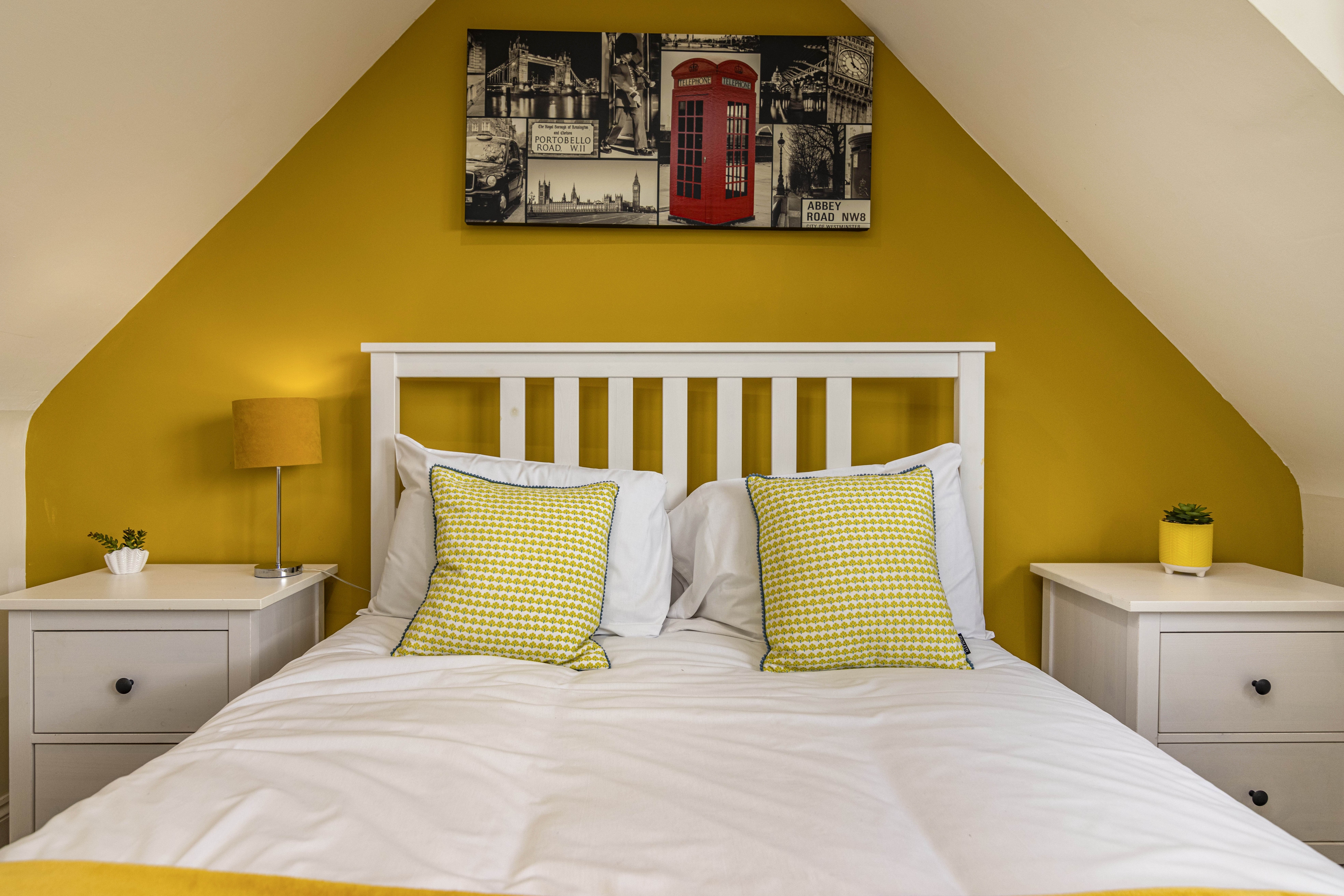 4 Bed Terraced House in Beeston with Convenient City Centre Access 4 Bed Terraced House in Beeston with Convenient City Centre Access