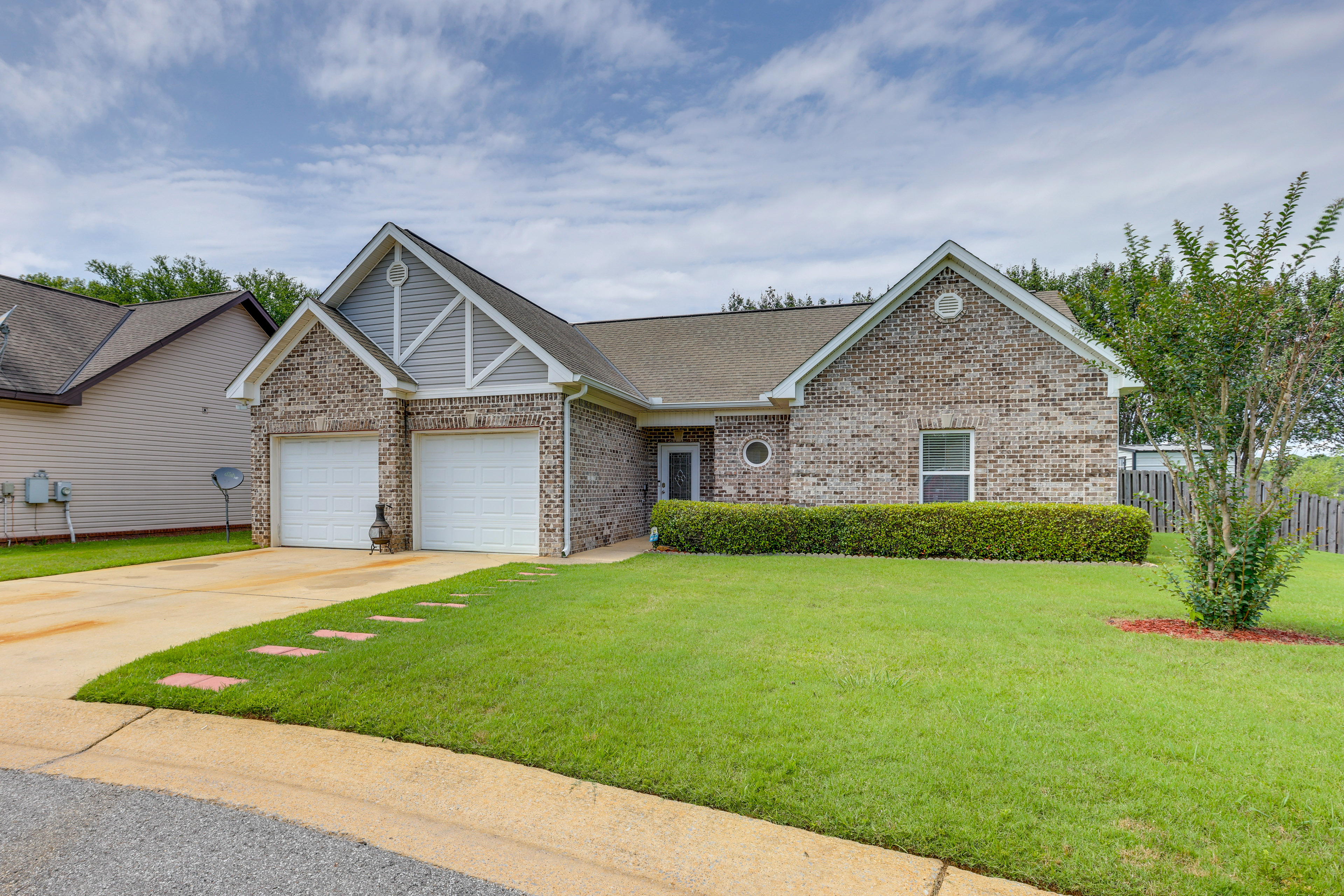 Property Image 1 - Pet-Friendly Moundville Home w/ Fenced Backyard!