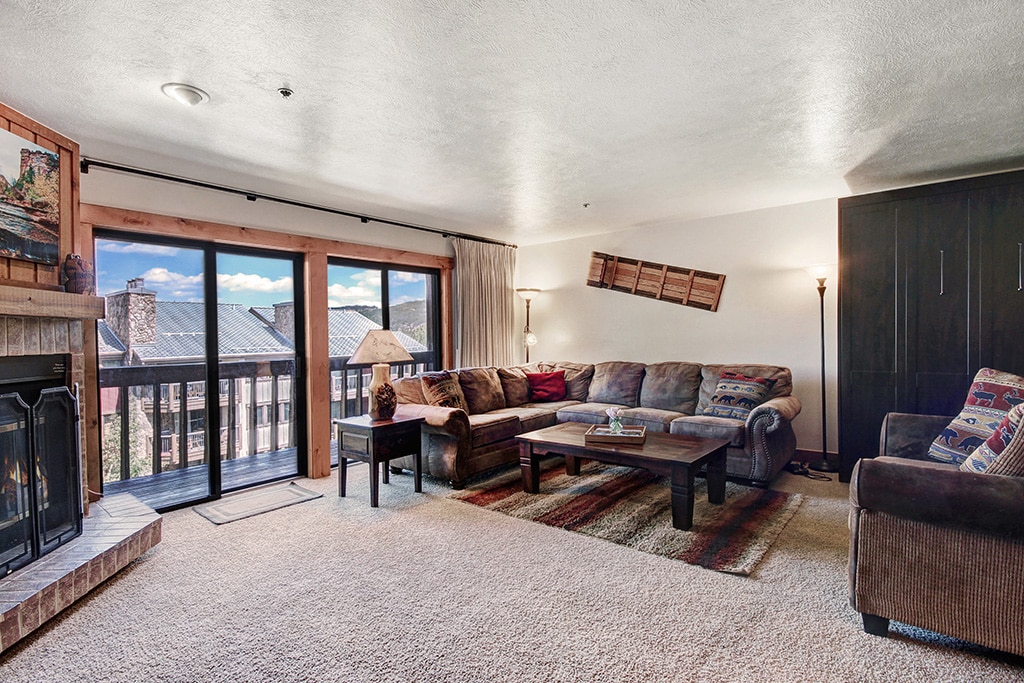 Living room - Cimarron 301 Breckenridge Vacation Rental
