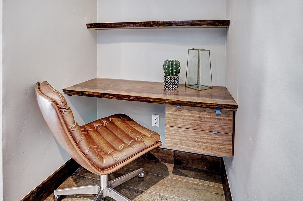 Desk, Wintours Leap, Breckenridge Vacation Rental