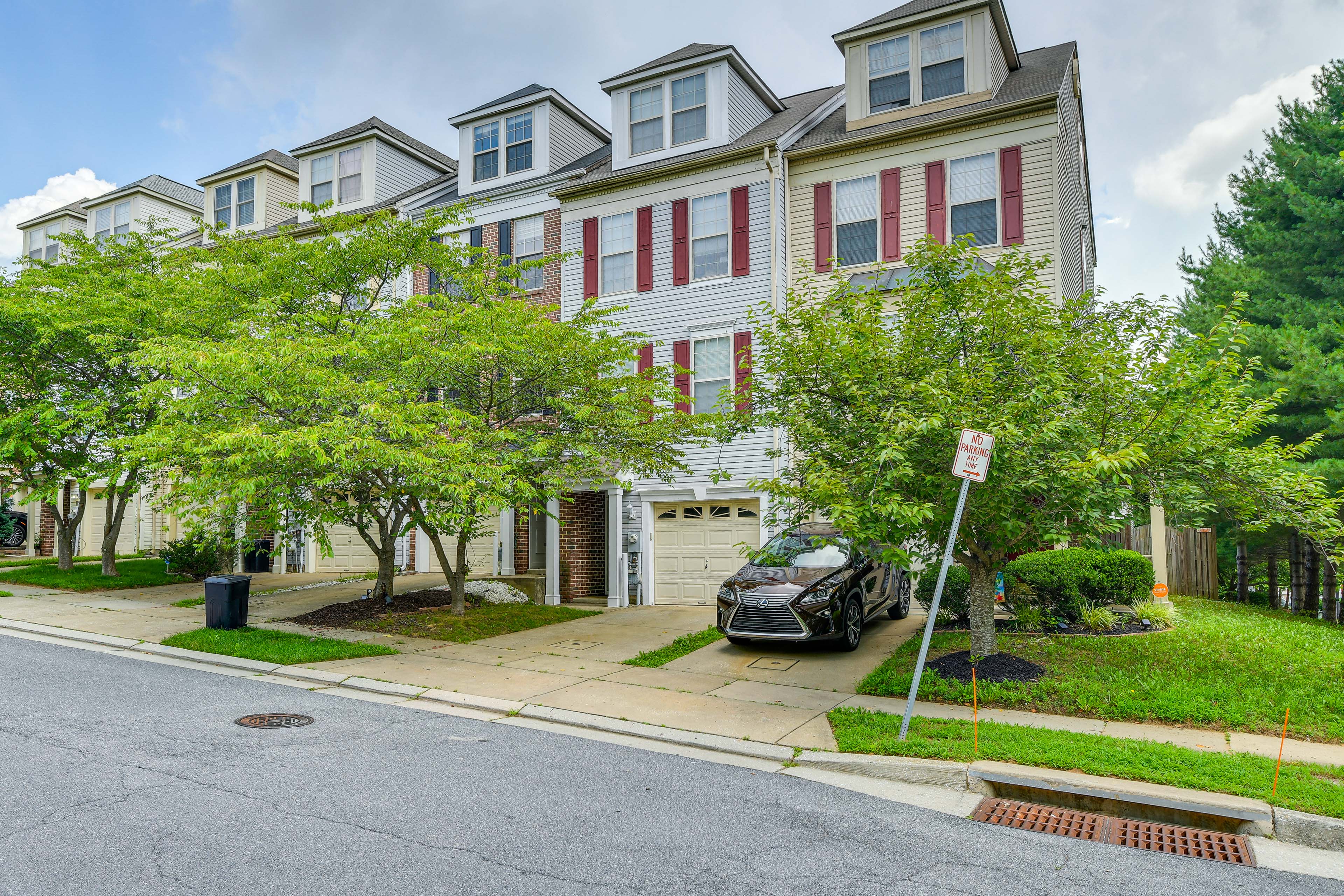 Property Image 1 - Owings Mills Townhouse: 8 Mi to Liberty Reservoir!